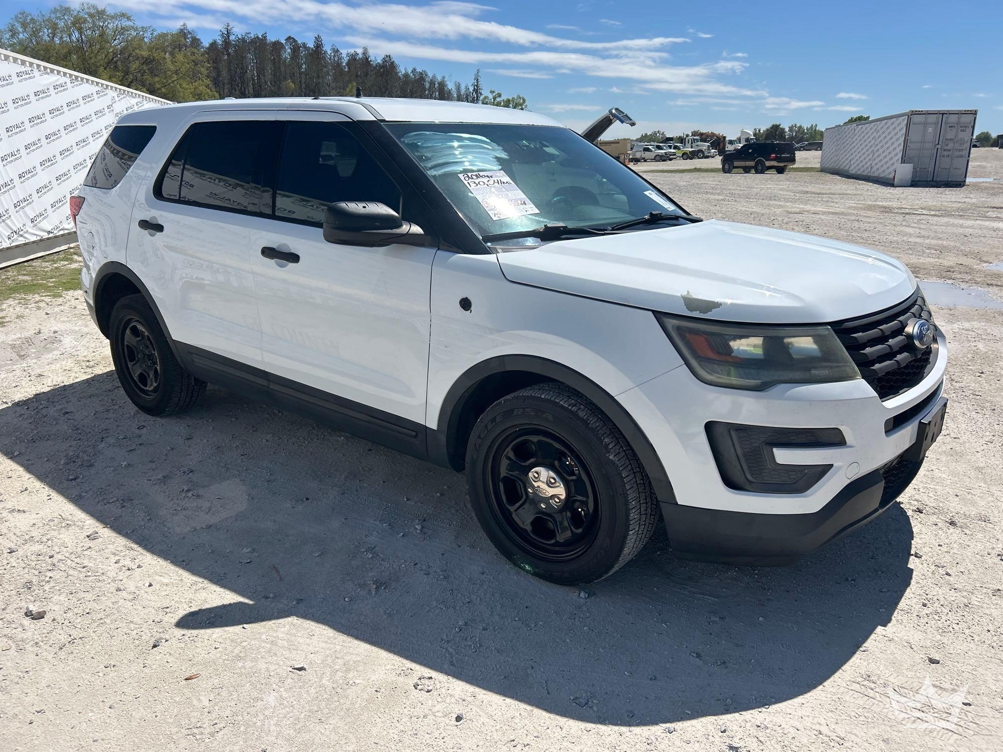 2016 Ford Explorer AWD SUV (A64557)
