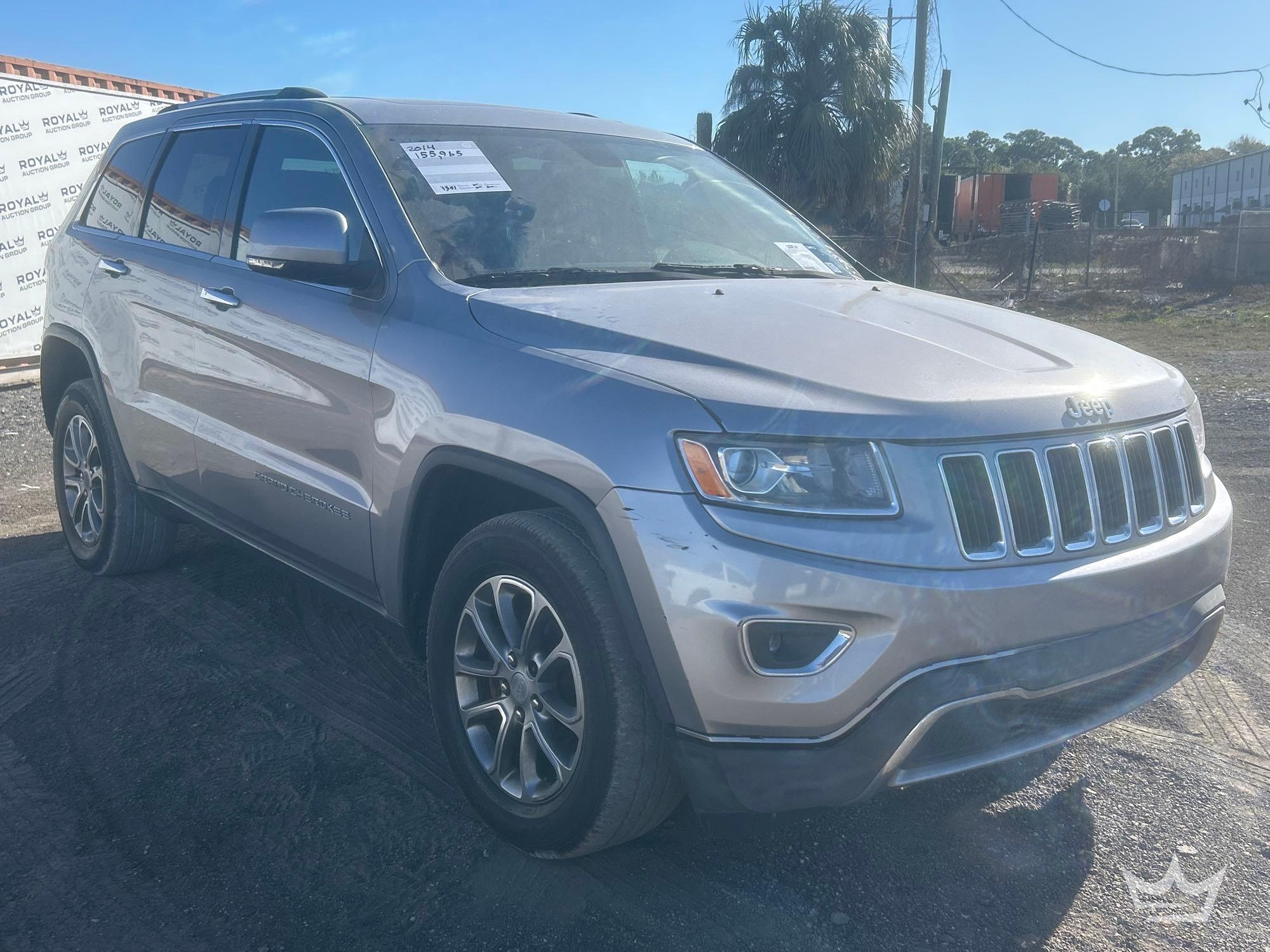 2014 Jeep Grand Cherokee 4X4 SUV (A61574)