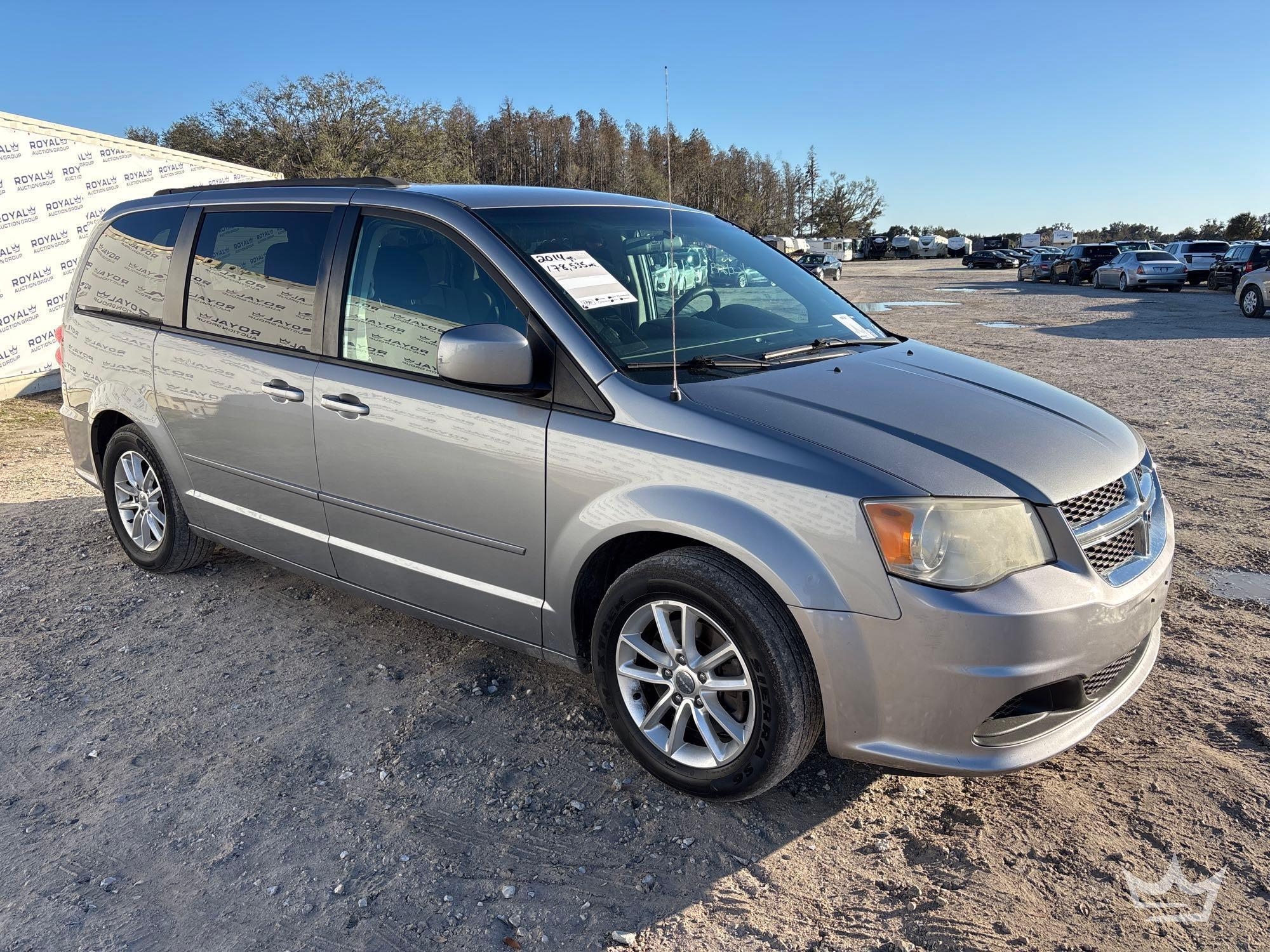 2014 Dodge Grand Caravan Van (A61569)