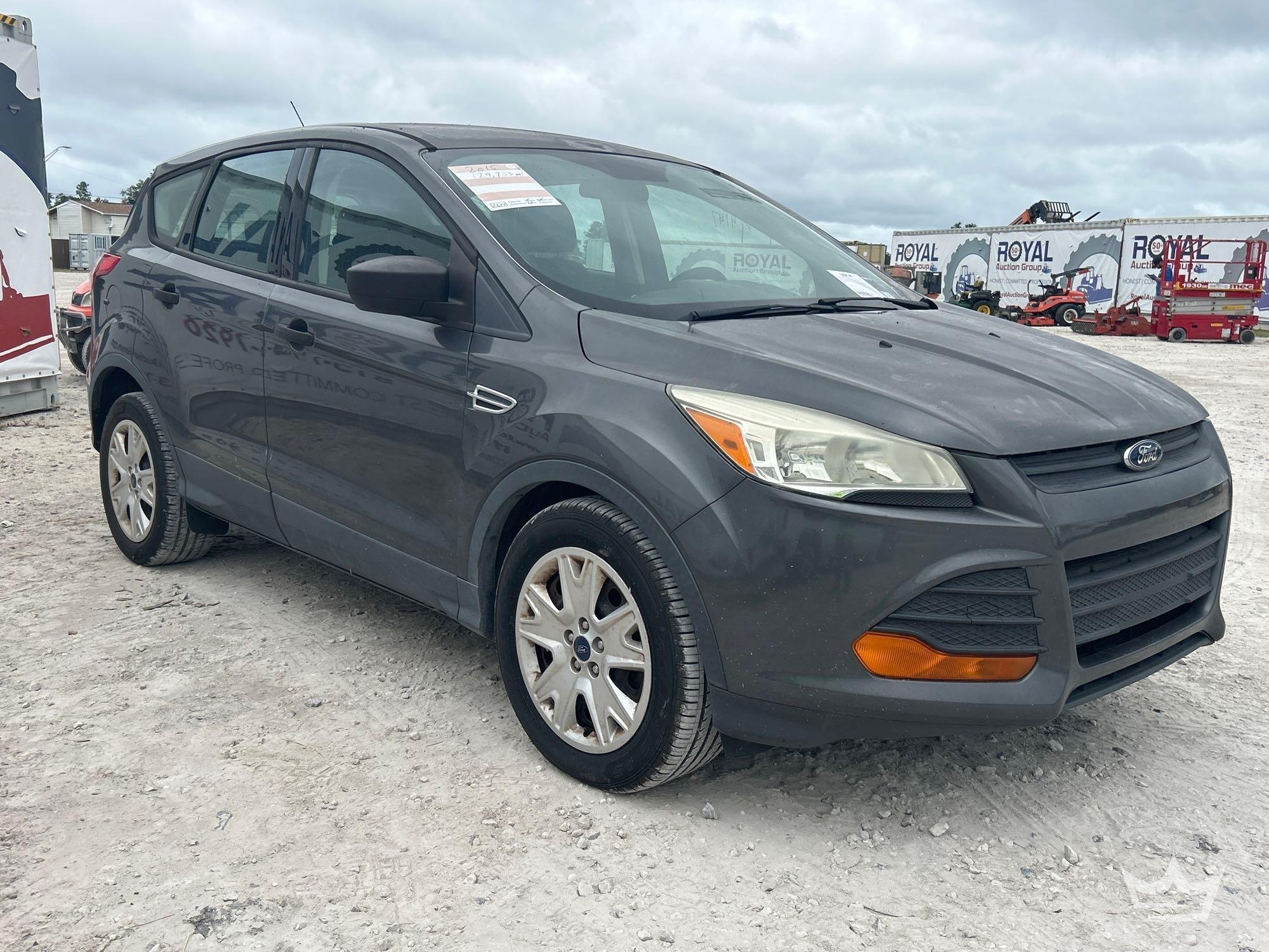 2015 Ford Escape SUV (A59231)