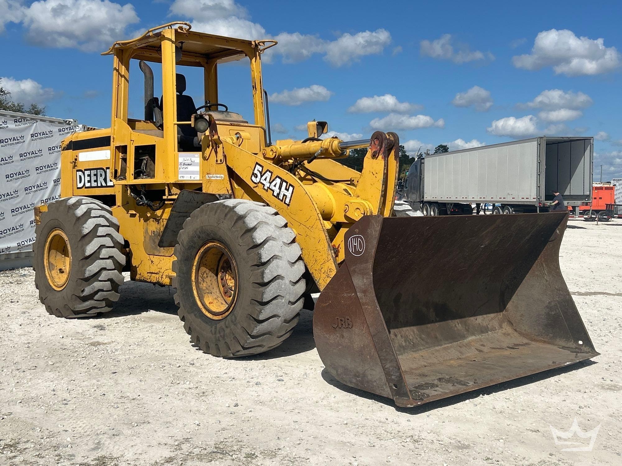 John Deere 544H Articulated Wheel Loader (A61567)
