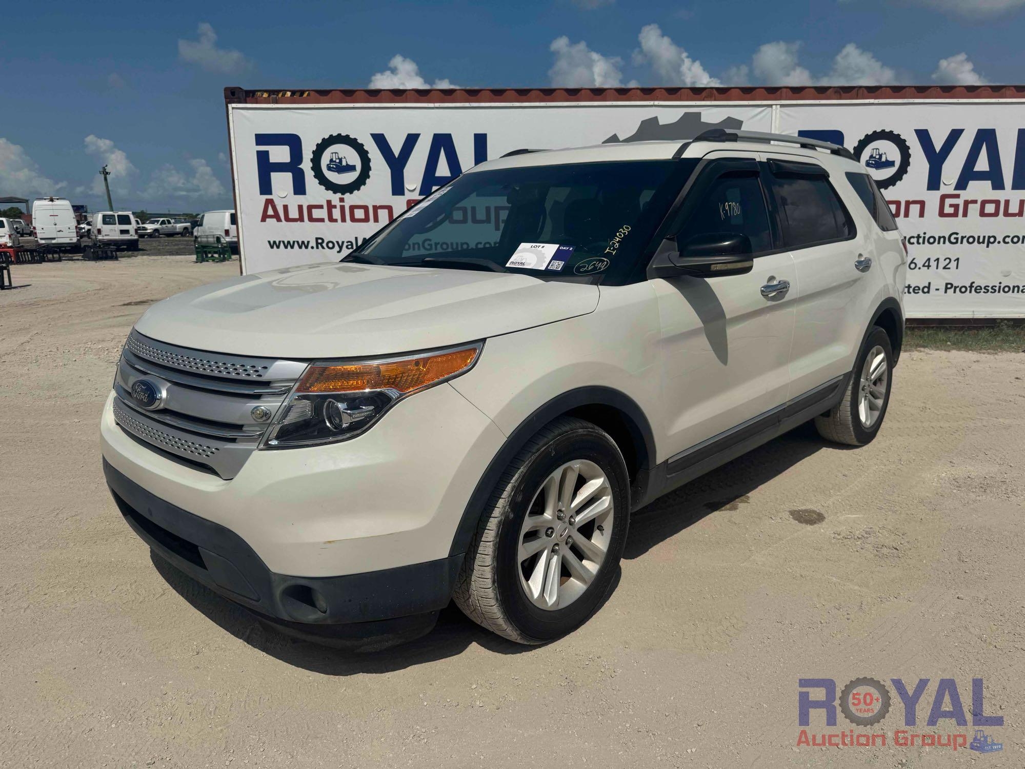 2012 Ford Explorer XLT SUV (A46684)