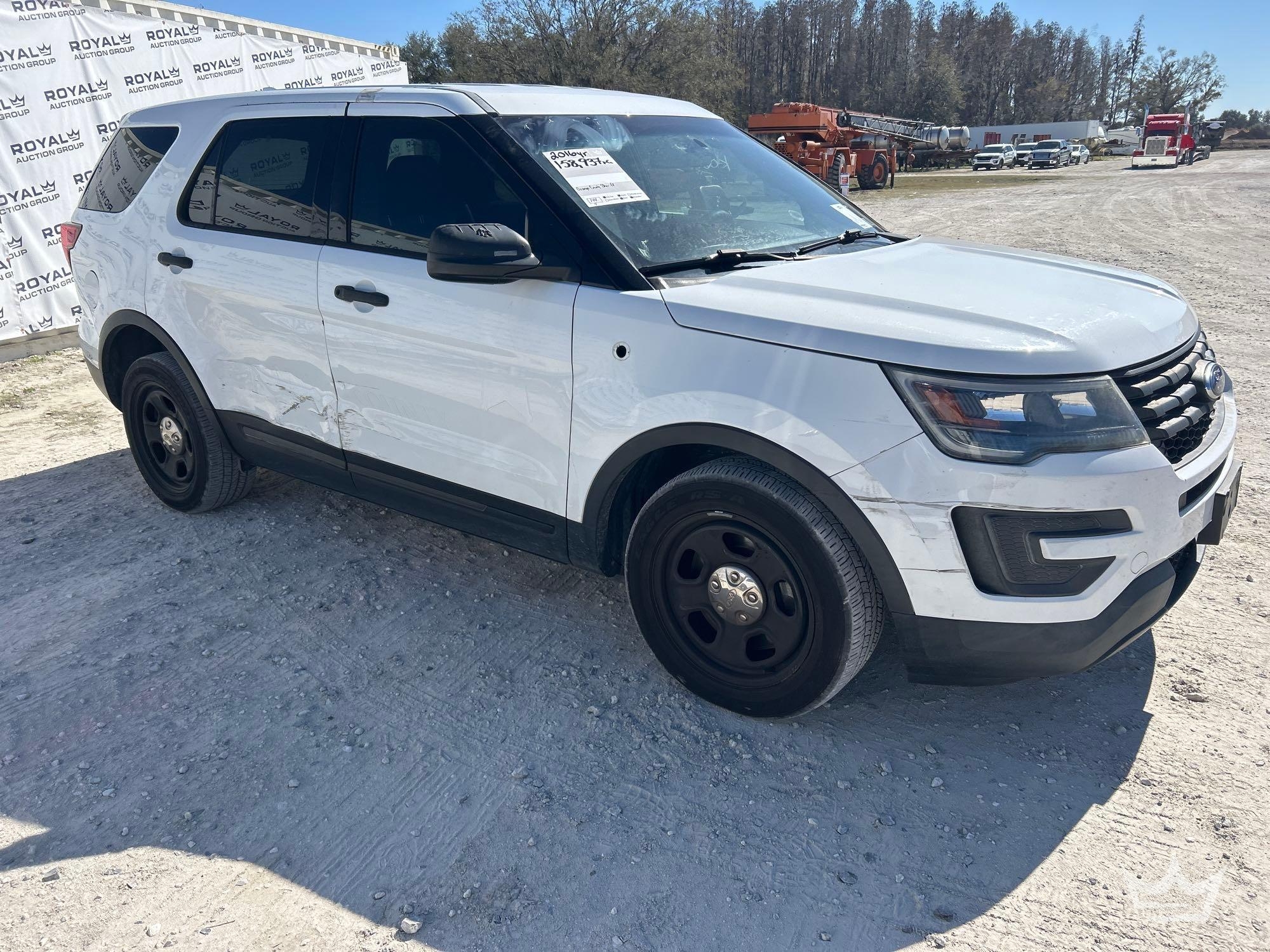 2016 Ford Explorer AWD SUV (A61569)