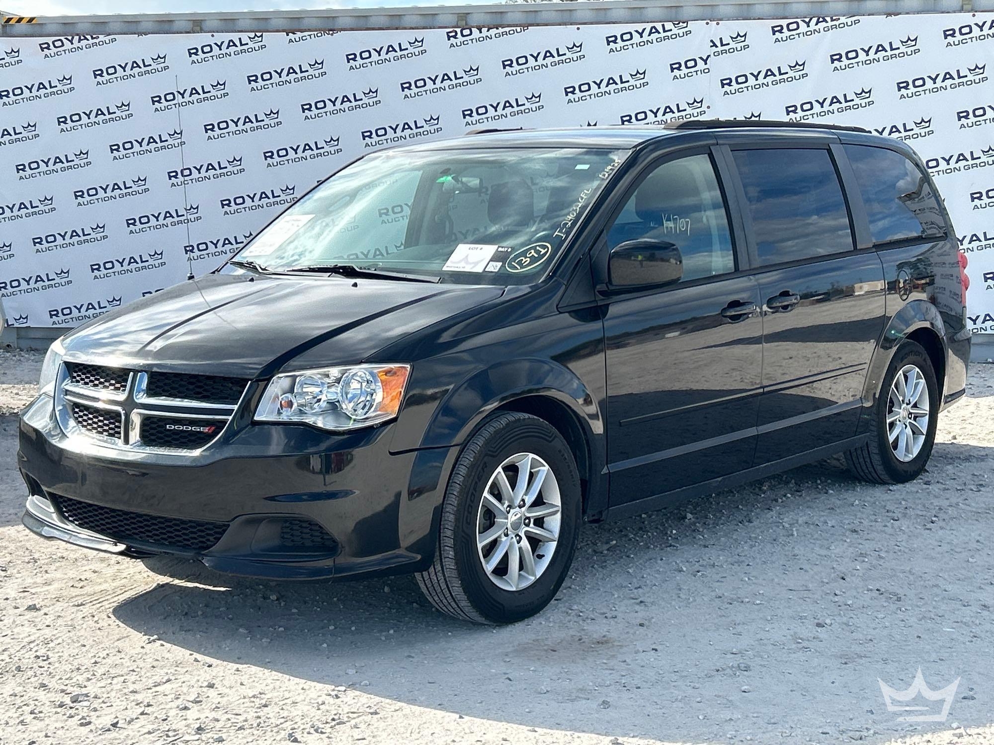 2016 Dodge Grand Caravan Van (A59231)