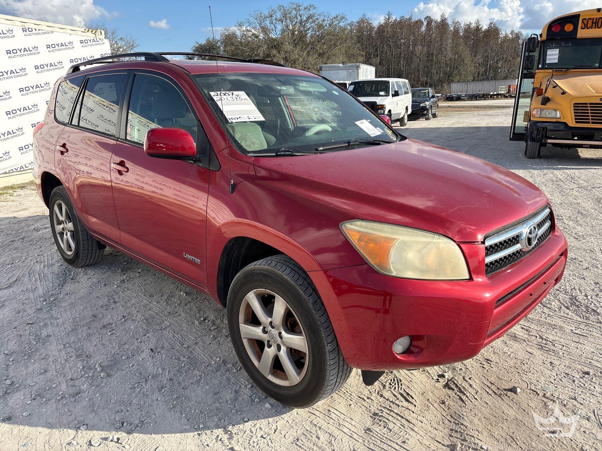 2007 Toyota RAV4 SUV (A61574)