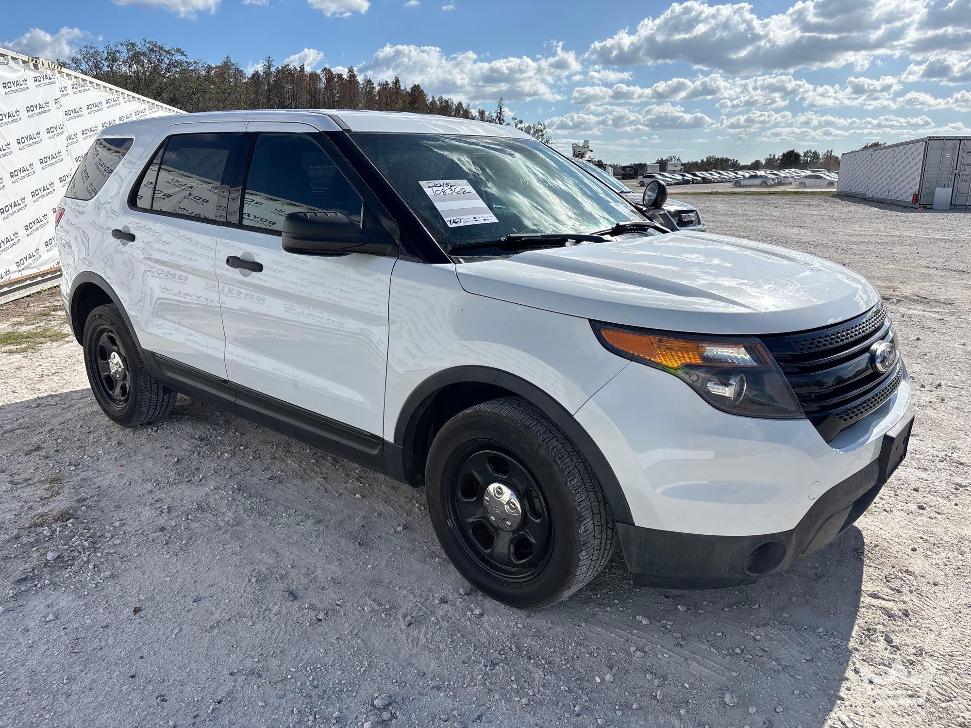 2015 Ford Explorer AWD SUV (A59231)