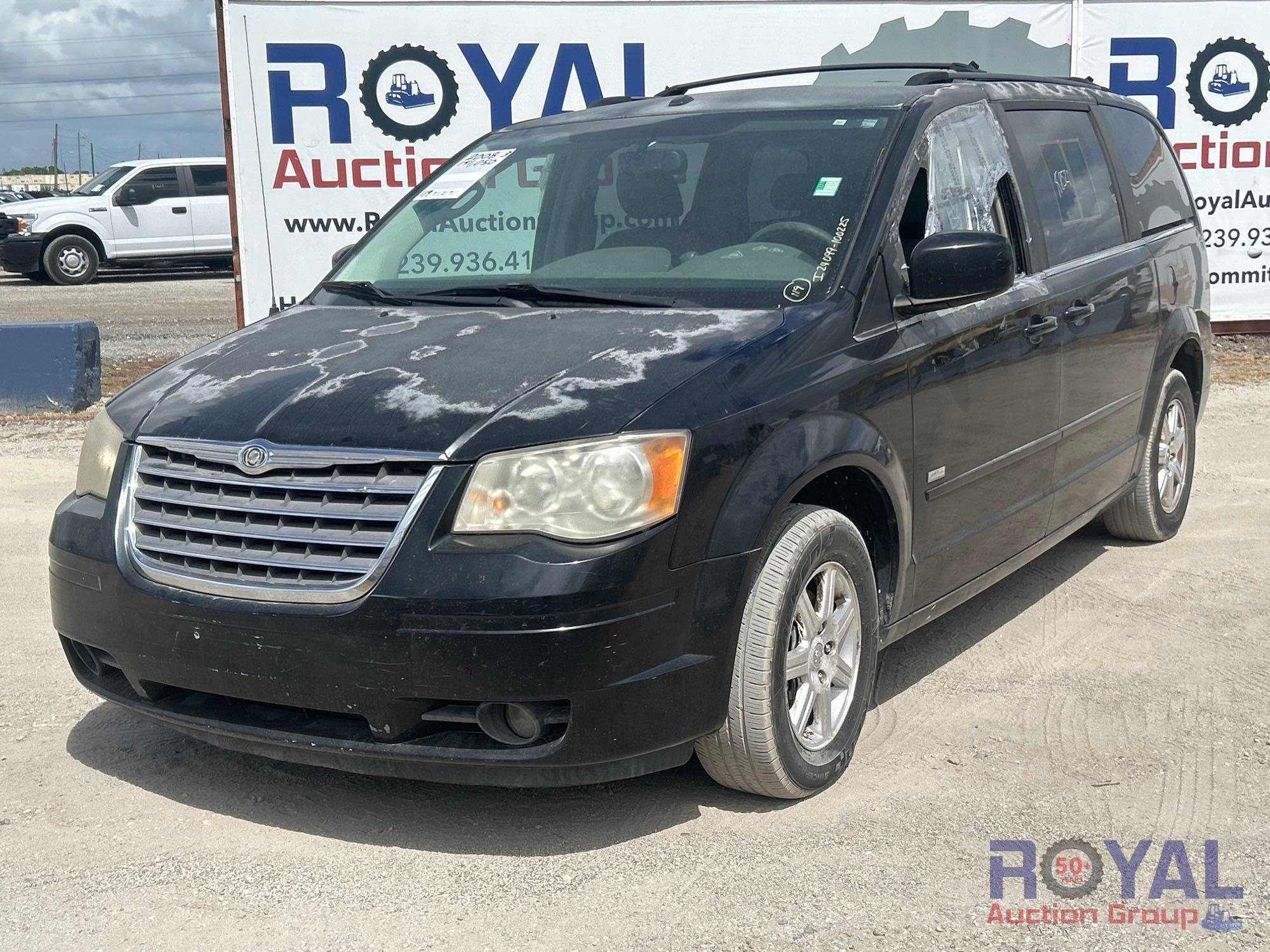 2008 Chrysler Town and Country (A55758)