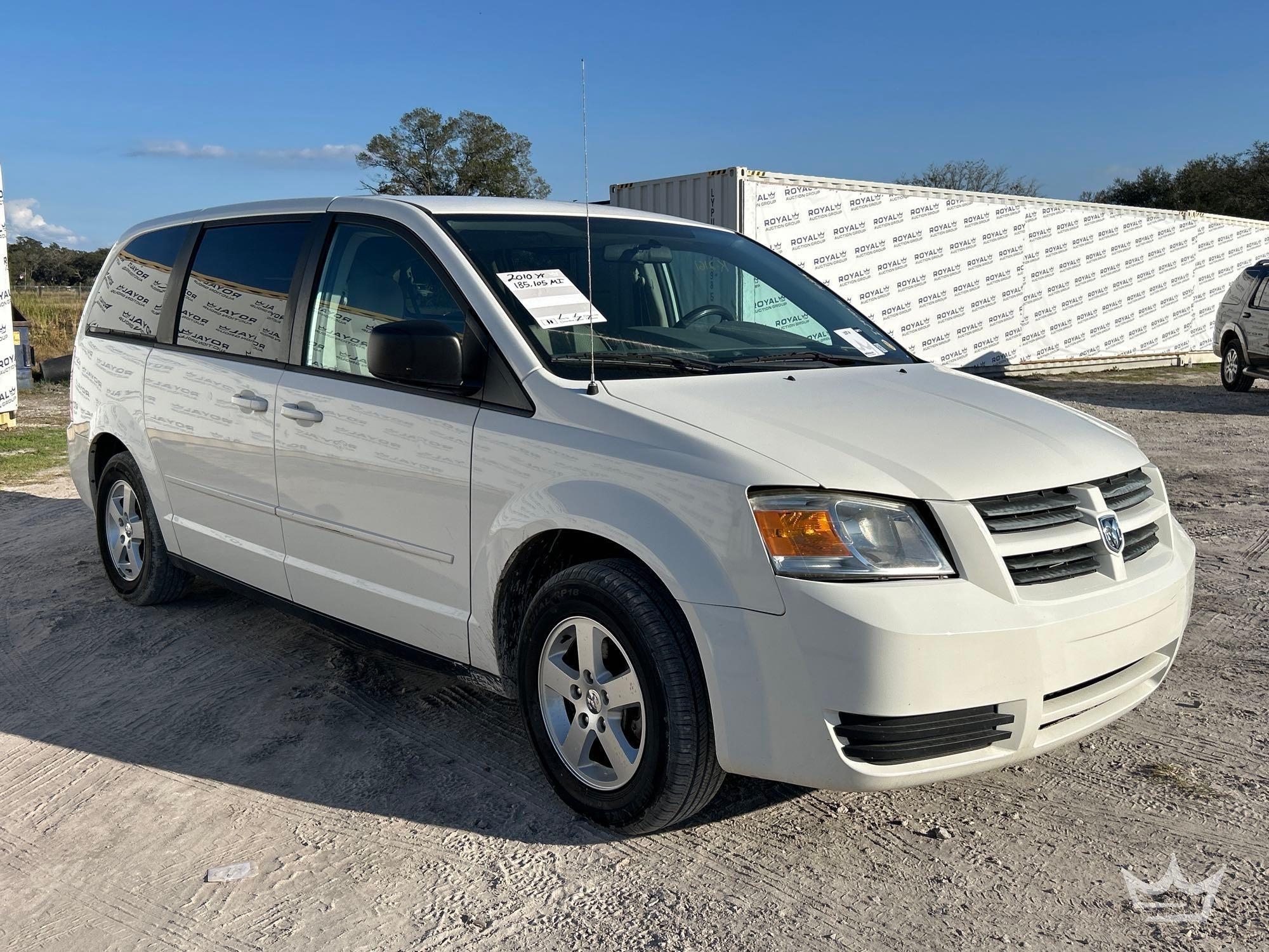2010 Dodge Grand Caravan Van (A61574)