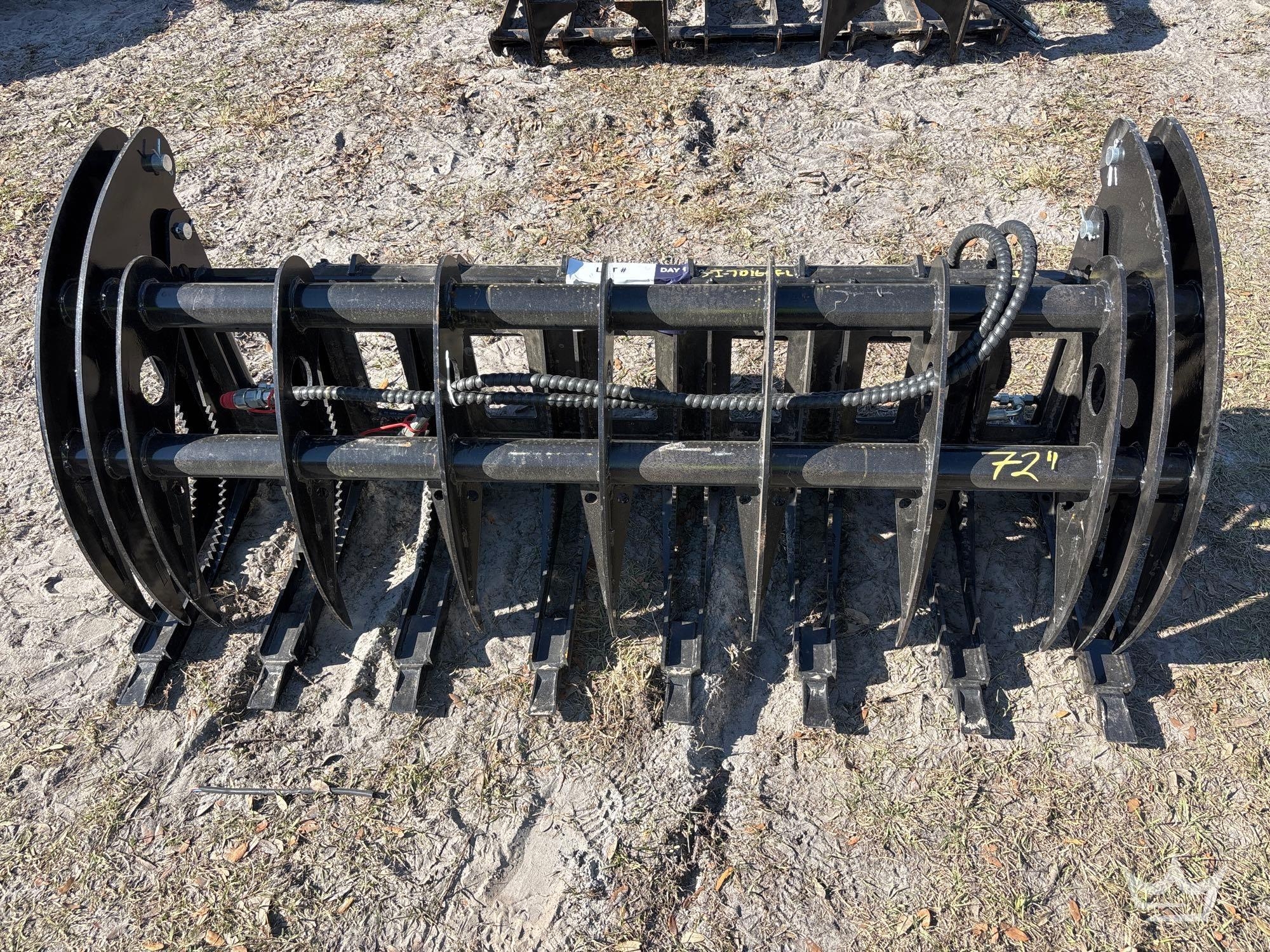 2025 72in Hydraulic Grapple Rake Skid Steer Attachment (A61572)