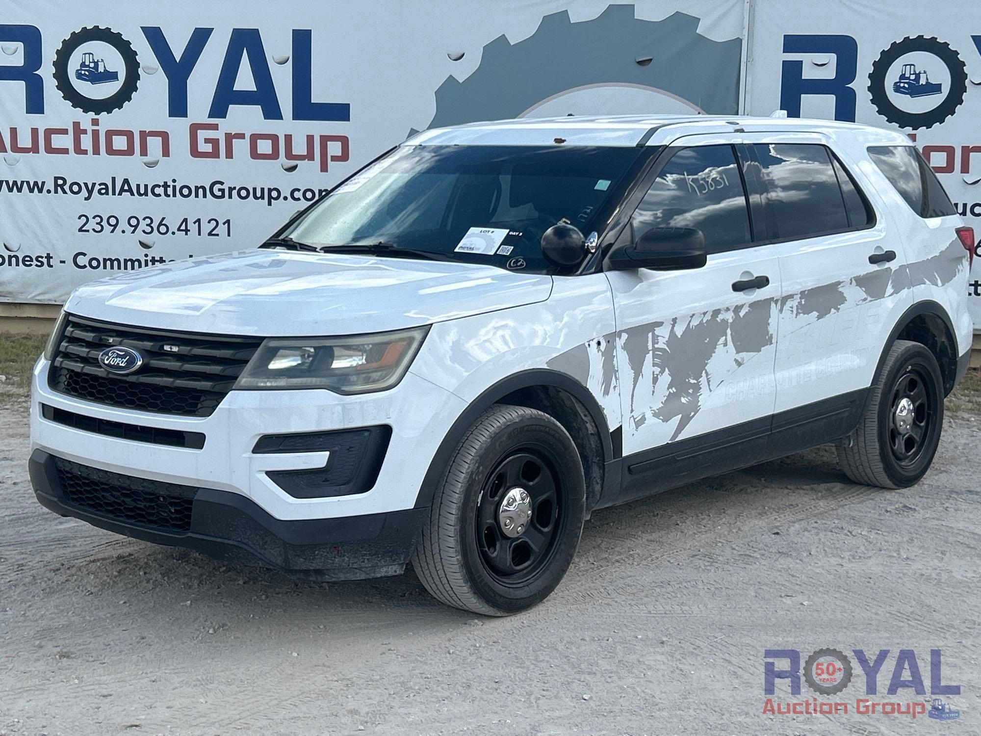Year: 2017 Make: Ford Model: Explorer Vehicle Type: Multipurpose Vehicle (MPV) Mileage: Plate: Body (A55758)