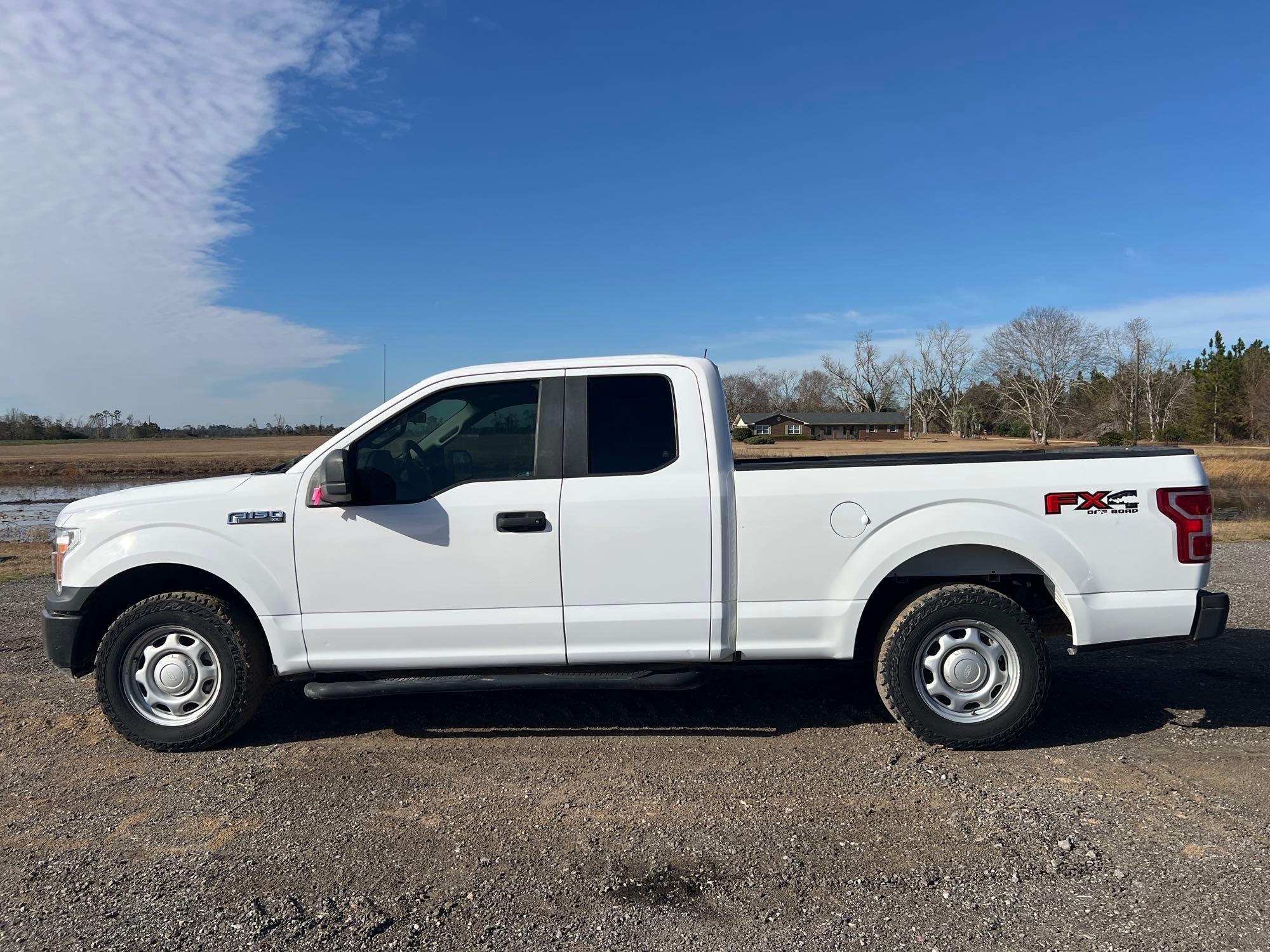 2020 FORD F-150 XL EXTENDED CAB TRUCK (A59823)