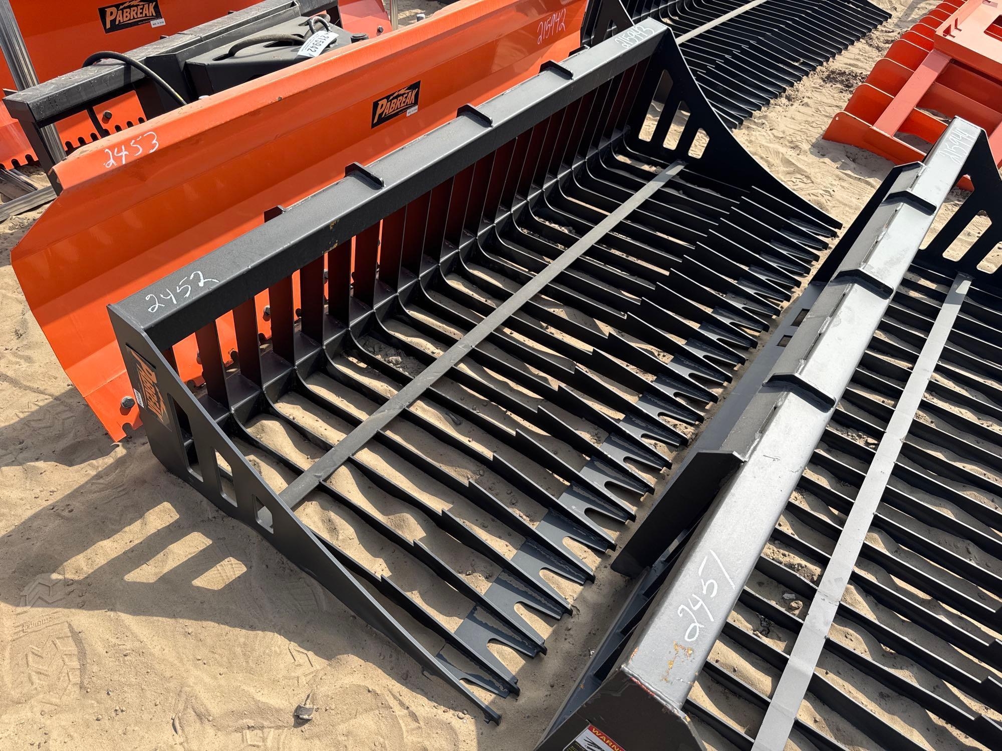 UNUSED PARBREAK RB140-79" ROCK BUCKET (A65055)