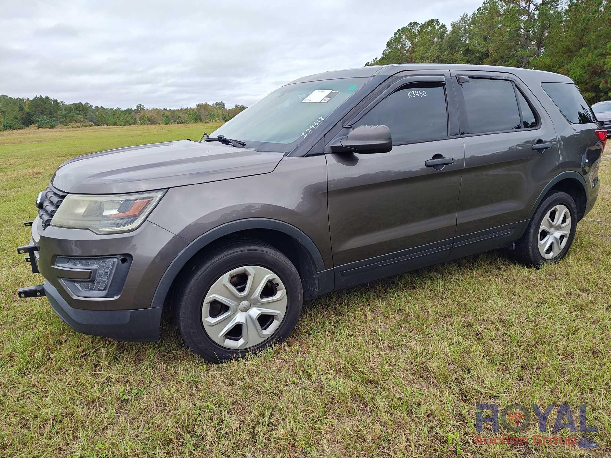 2017 Ford Explorer AWD SUV (A55853)