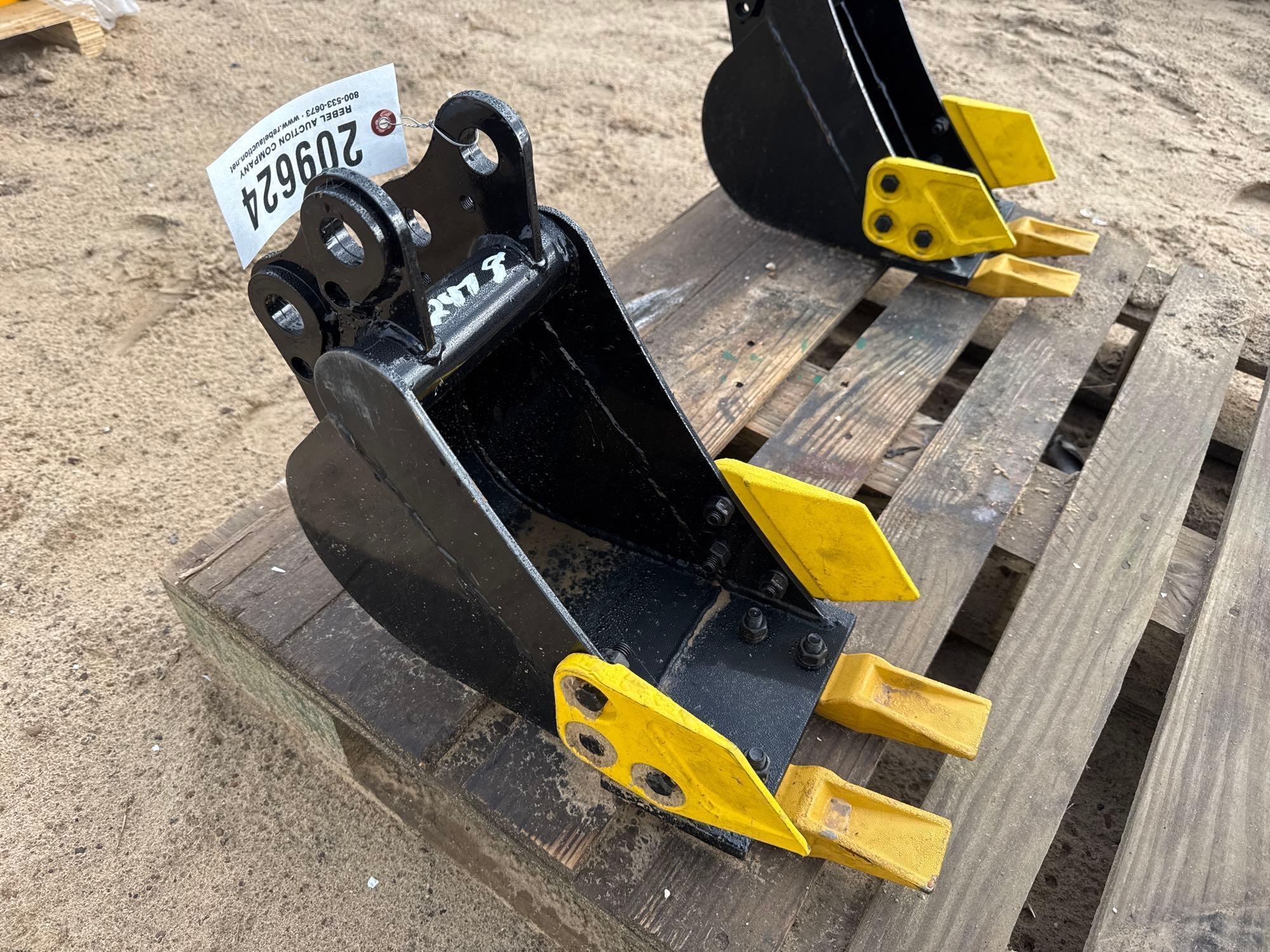 UNUSED 7" MINI EXCAVATOR TOOTHBED BUCKET (A60432)