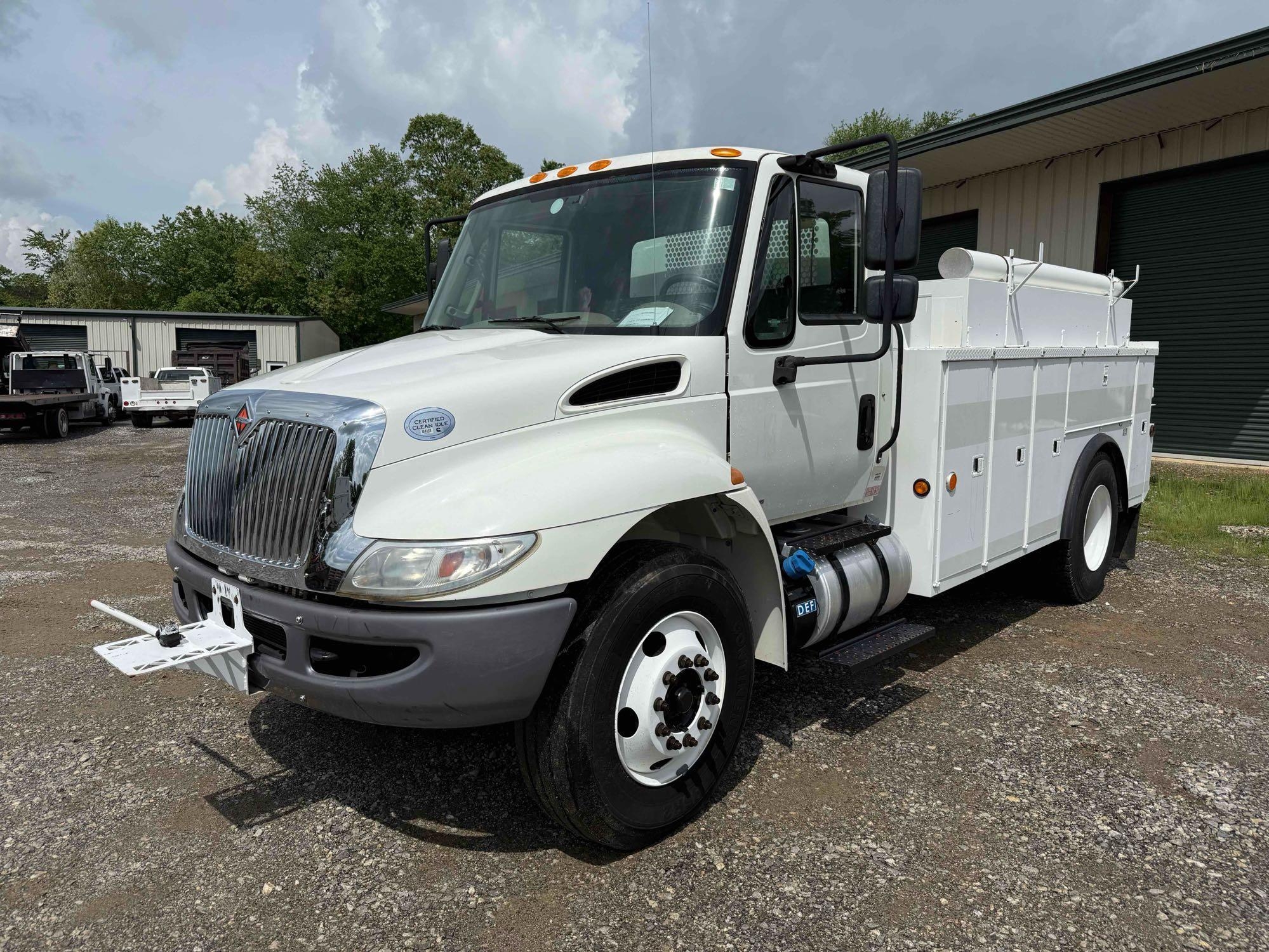 2019 International DuraStar 4300 Service Truck, VIN # 1HTMMMMN1KH714519 (A61165)