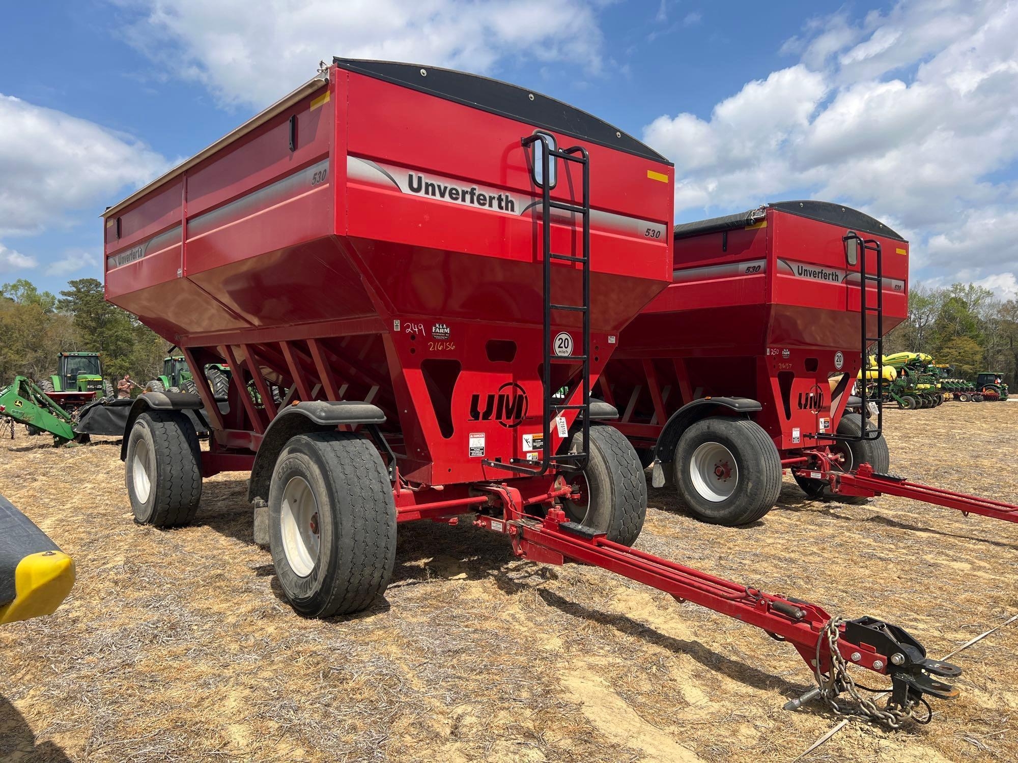 UNVERFERTH GW530 GRAVITY WAGON (A64278)