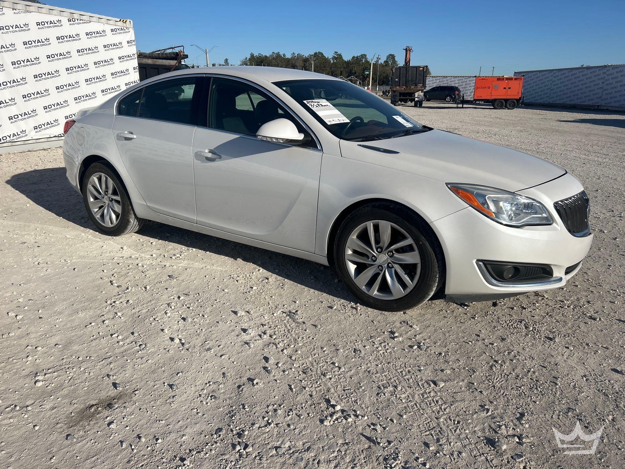 2016 Buick Regal Sedan (A61569)