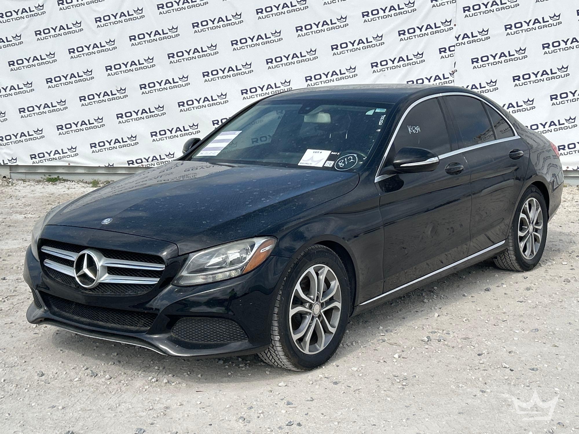 2015 Mercedes-Benz C300 Sedan (A64557)