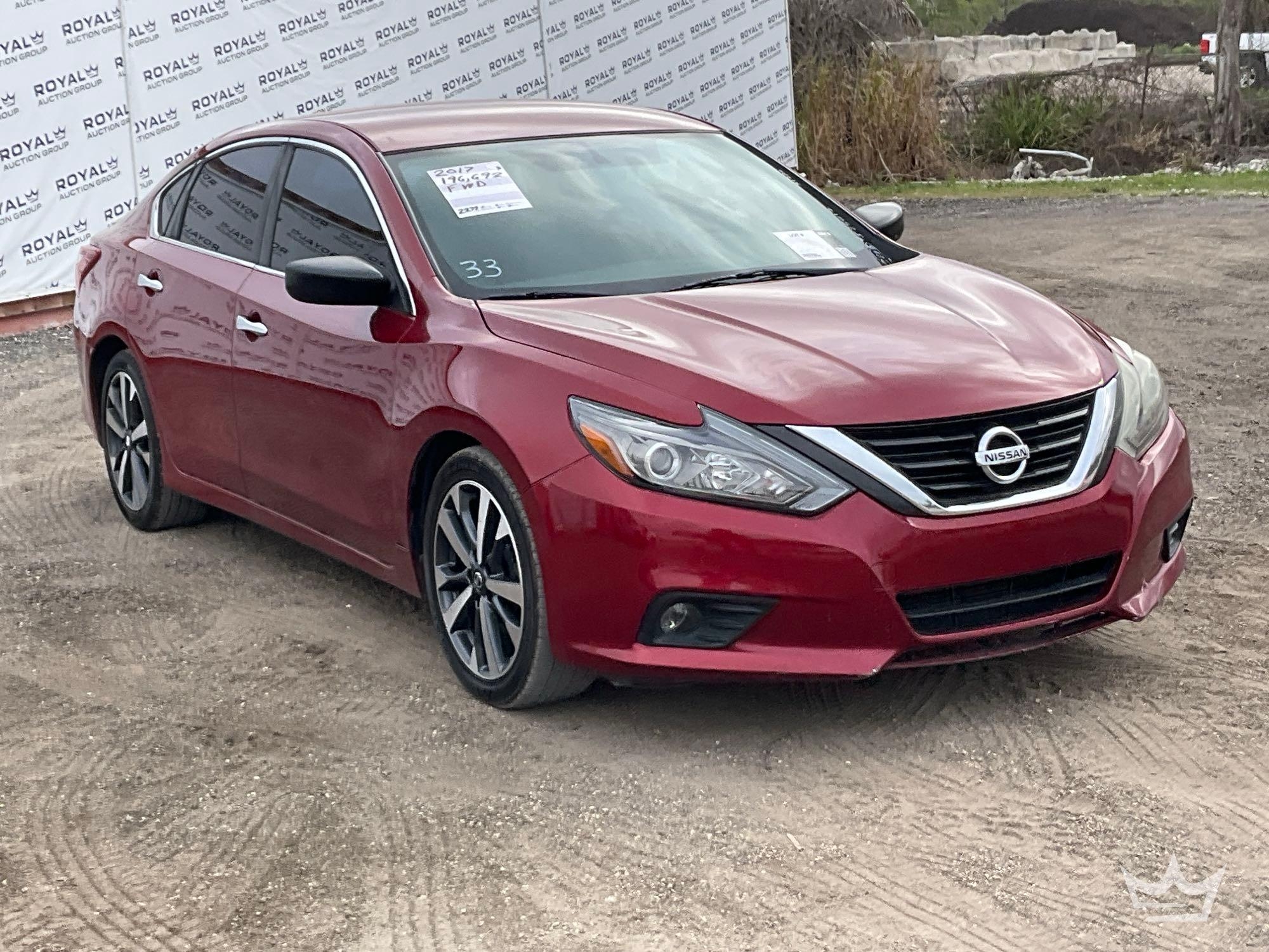 2017 Nissan Altima Sedan (A64557)