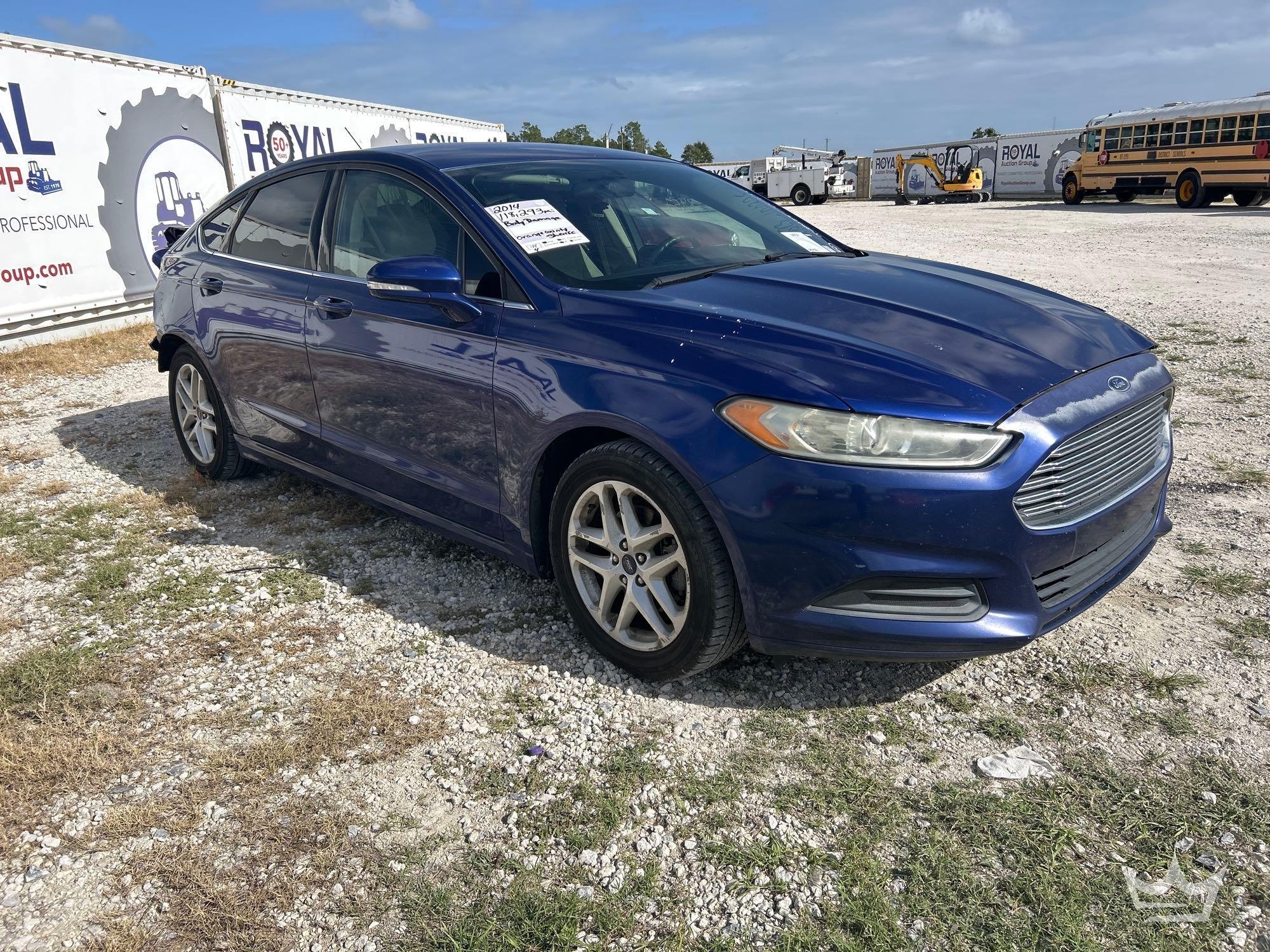 2014 Ford Fusion SE Sedan (A59231)