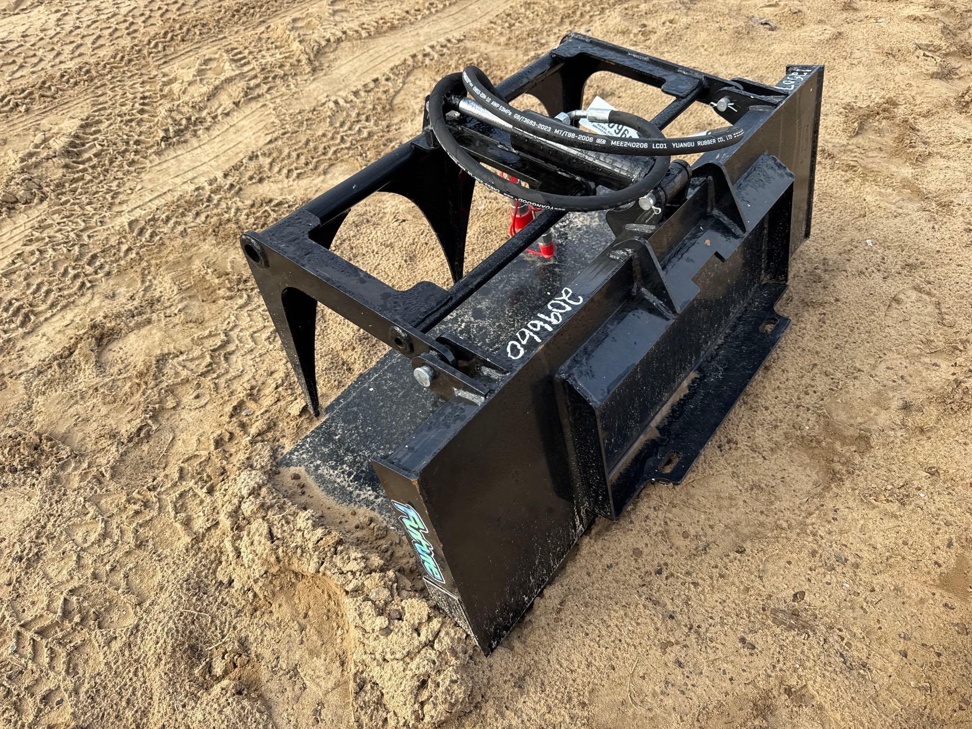 UNUSED FUTURE X-PG44- 44" MINI HYD GRAPPLE BUCKET (A60432)