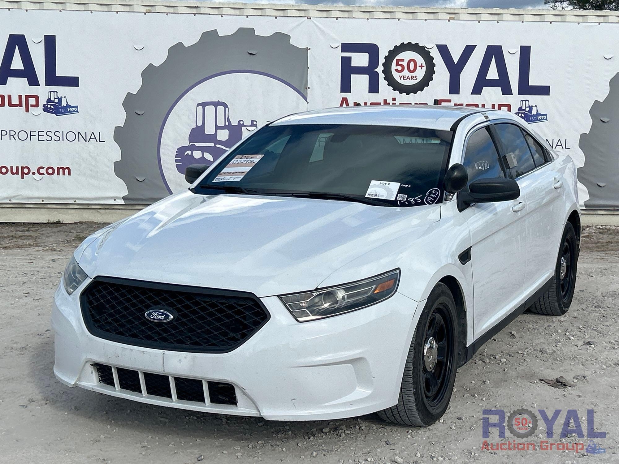 2016 Ford Taurus AWD Sedan (A55853)