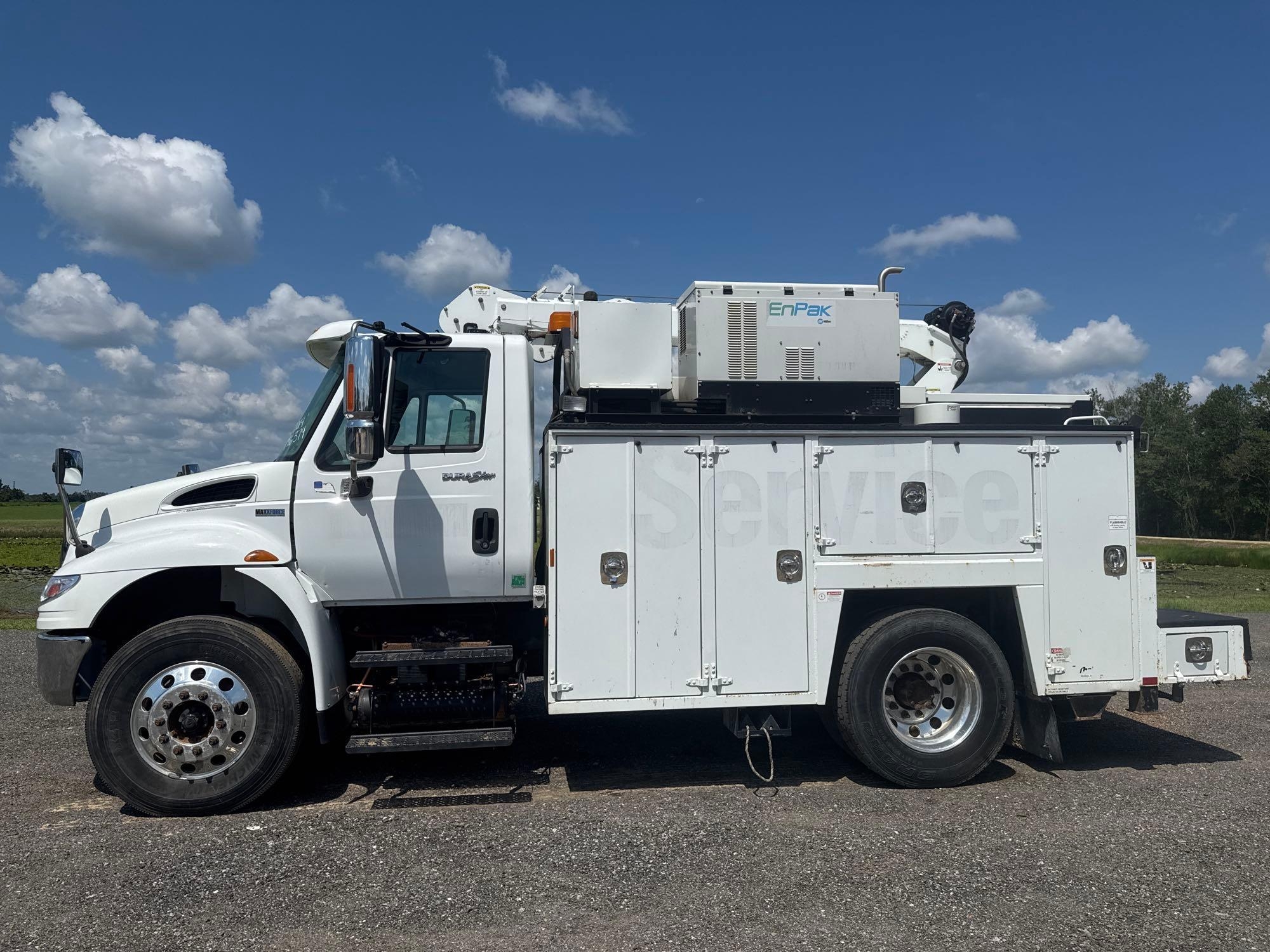 2014 INTERNATIONAL DURASTAR 4400 SERVICE TRK (A51406)
