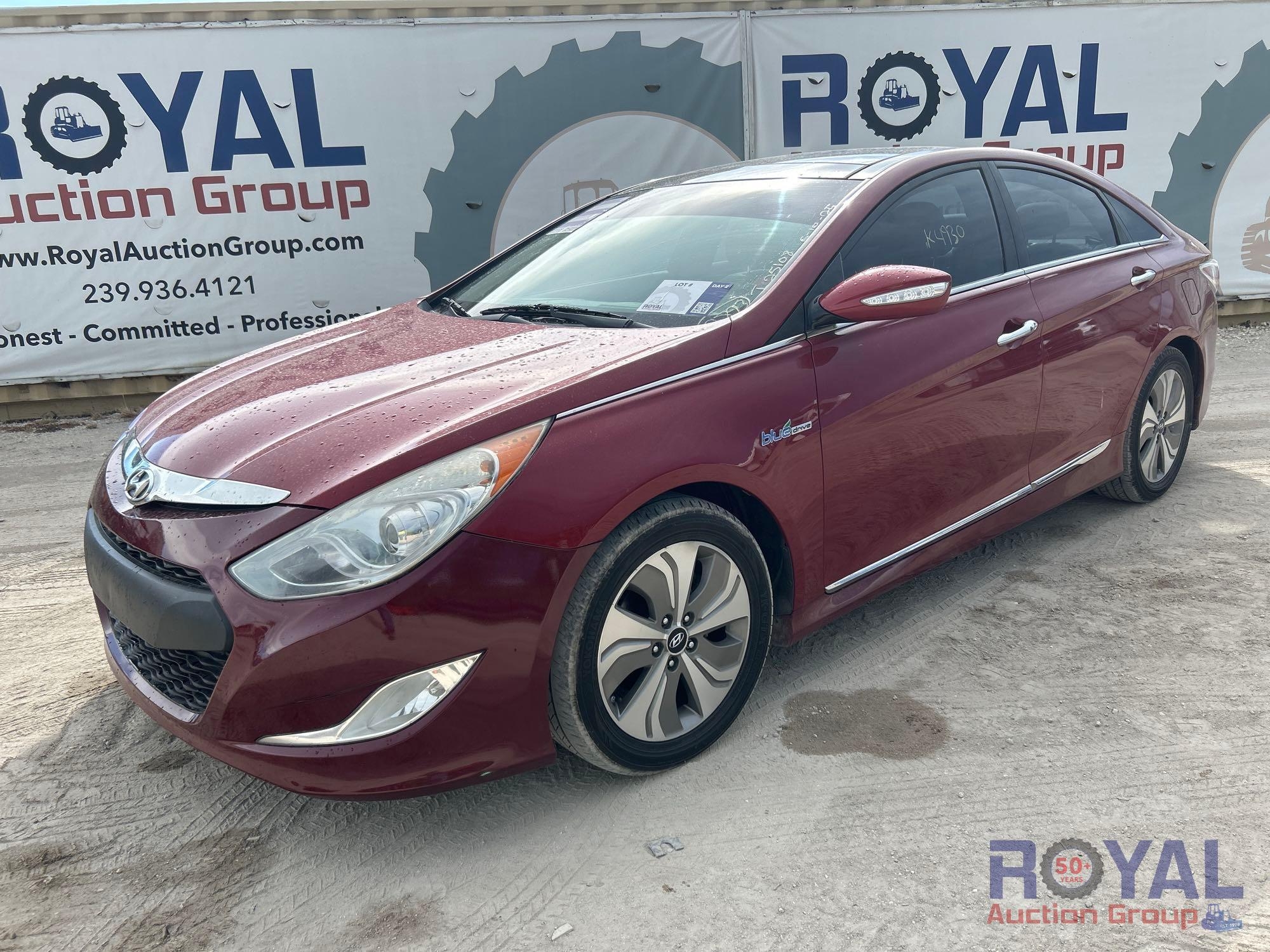 2015 Hyundai Sonata Hybrid Sedan (A46684)