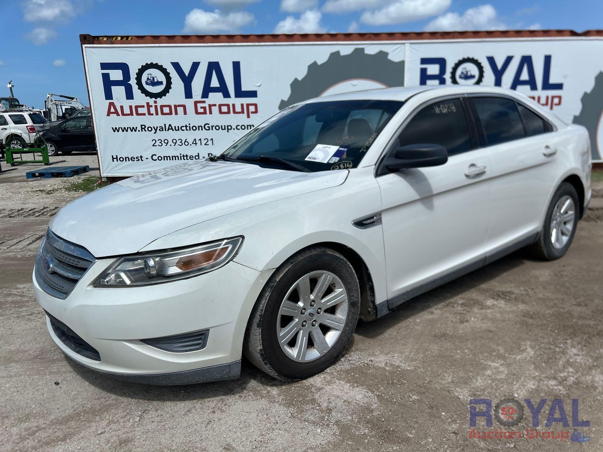 2012 Ford Taurus Sedan (A46684)