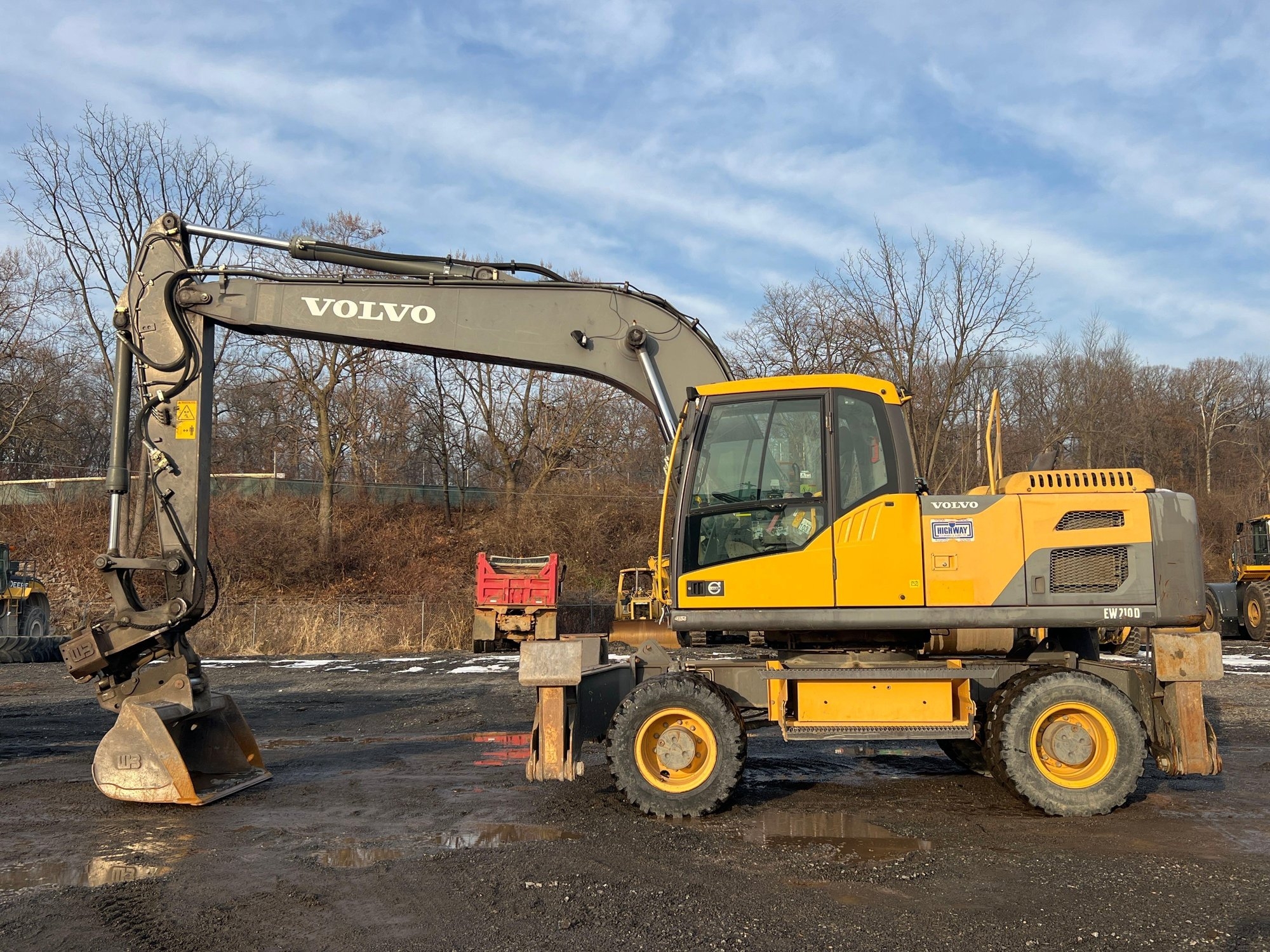 2014 VOLVO EW210D MOBILE EXCAVATOR (A60429)