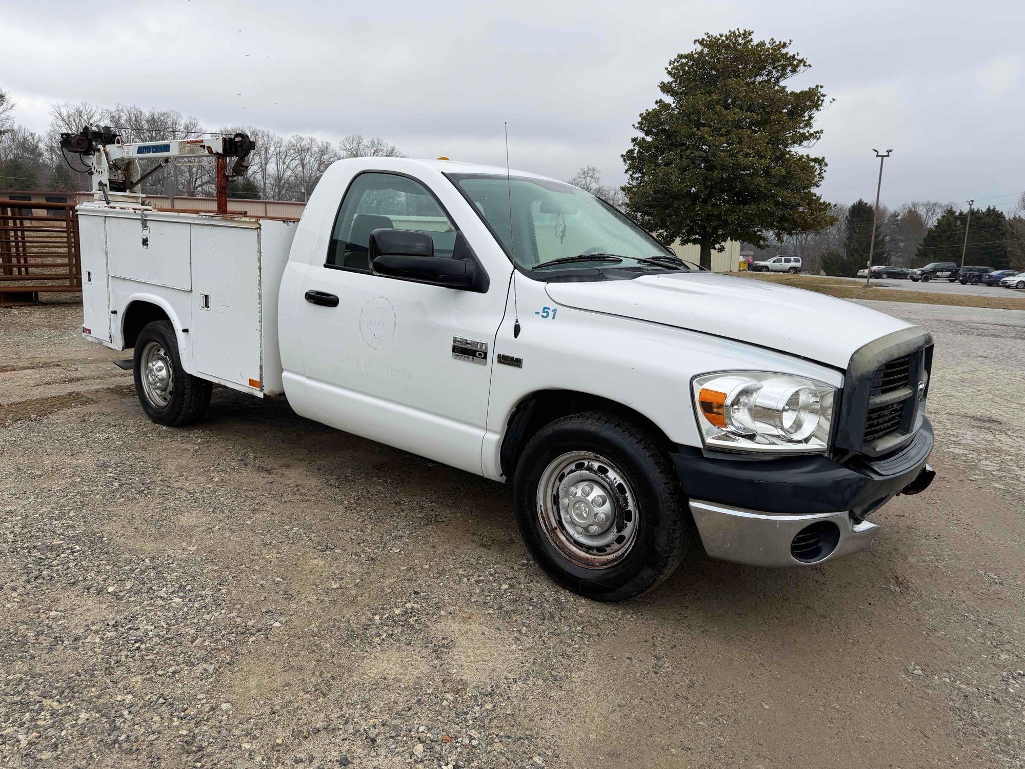 2007 Dodge Ram 2500 Service Truck with Crane, VIN # 3D7KR26D67G784488 (A61165)