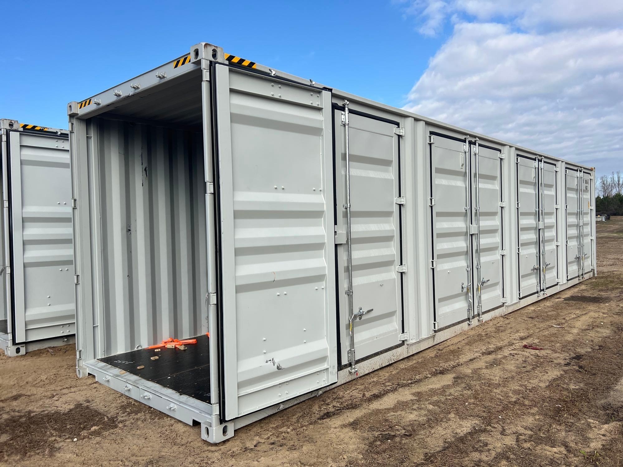 40' CONTAINER (A60432)