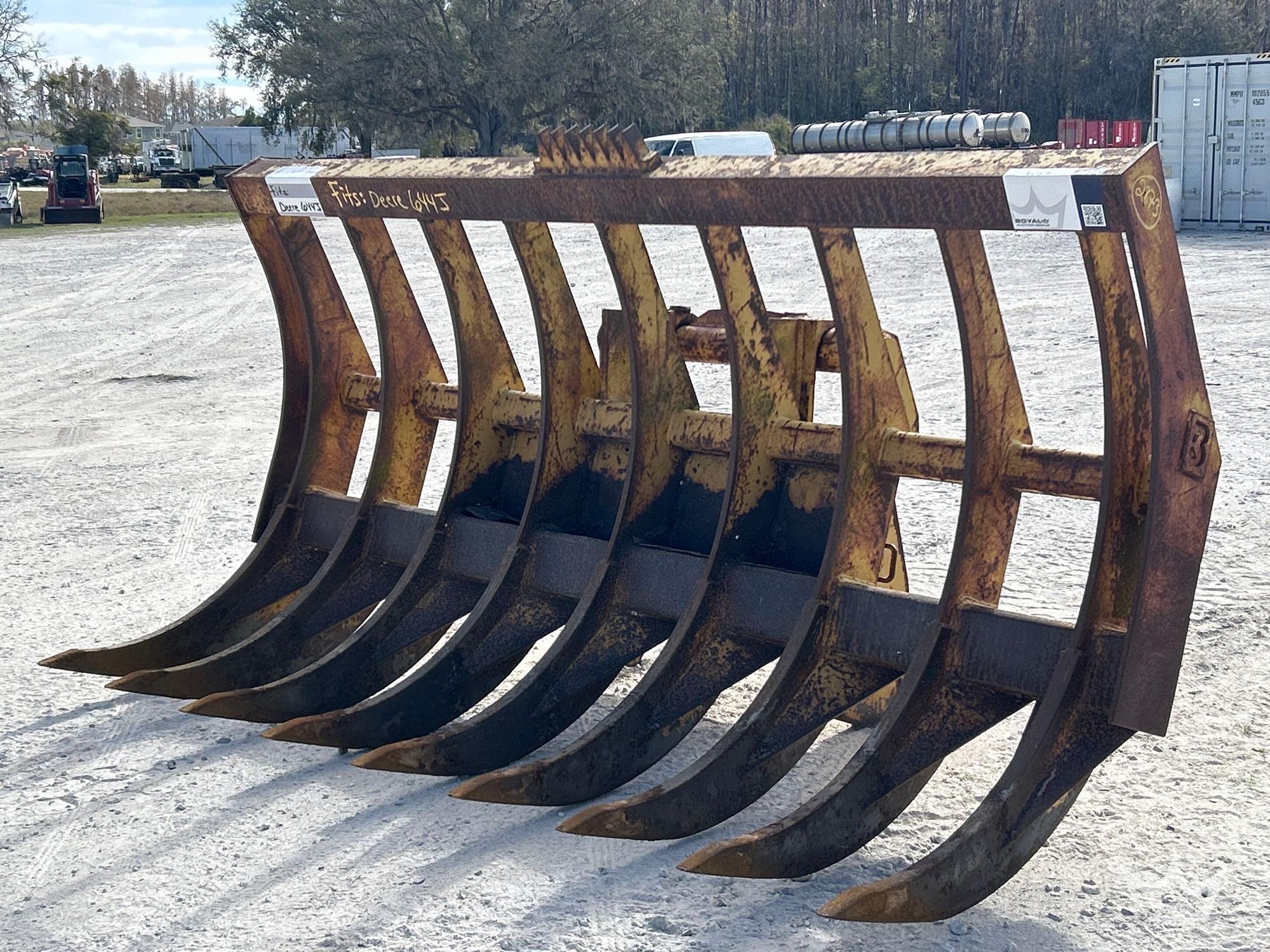 Root Rake Loader Attachment (A59228)