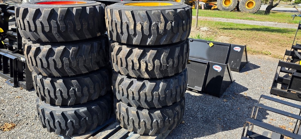 New 4-12-16.5 Forerunner Skidloader Tires & Rims (A50775)