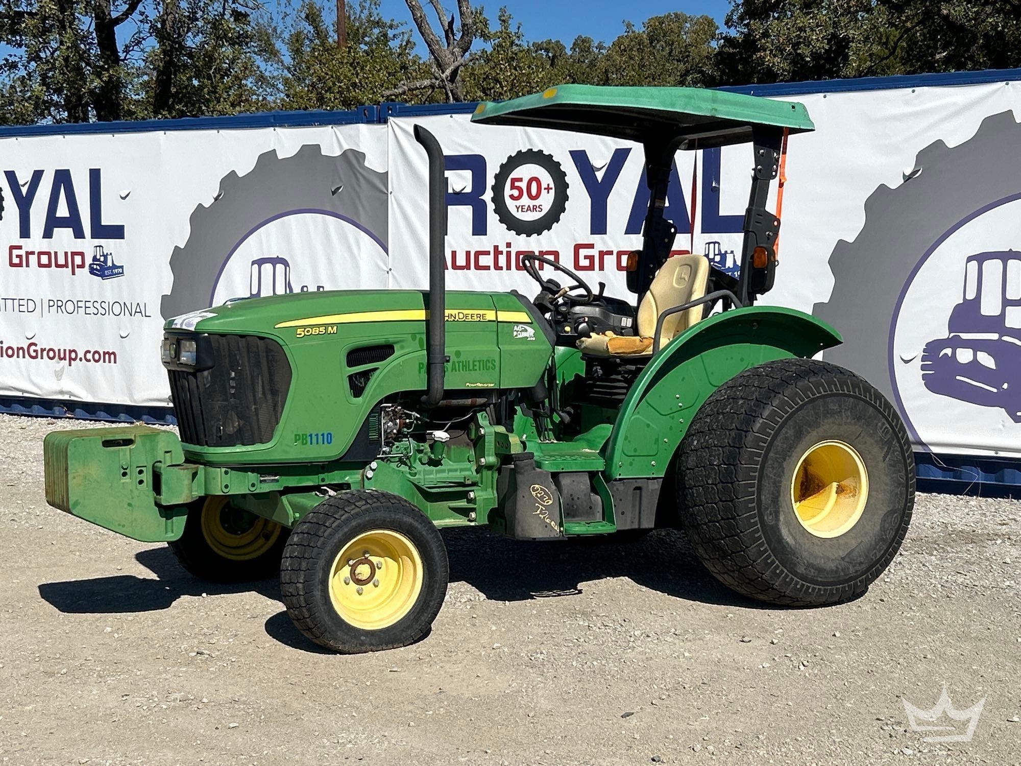 2011 John Deere Tractor (A55973)