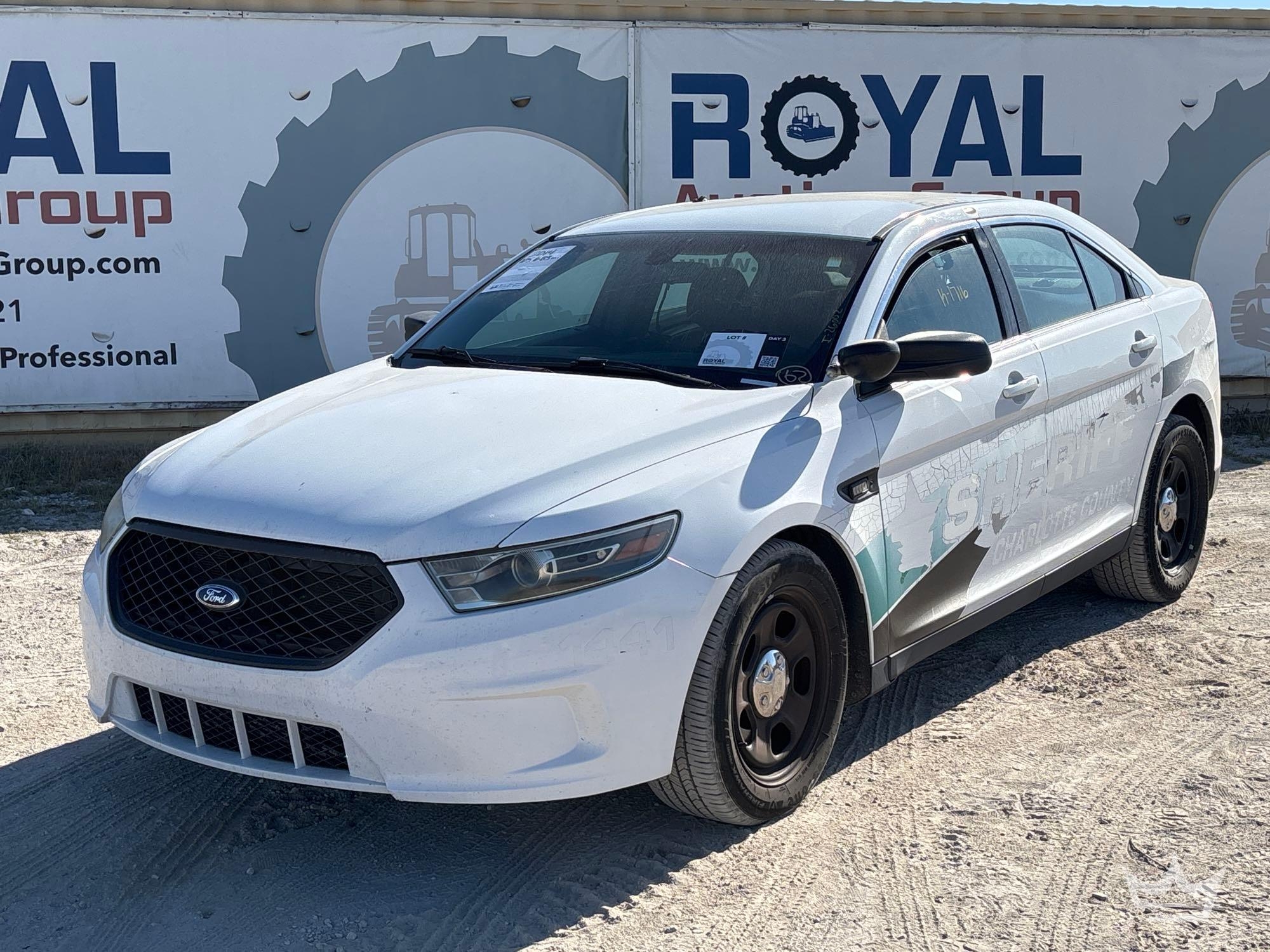 2014 Ford Taurus Sedan (A59231)