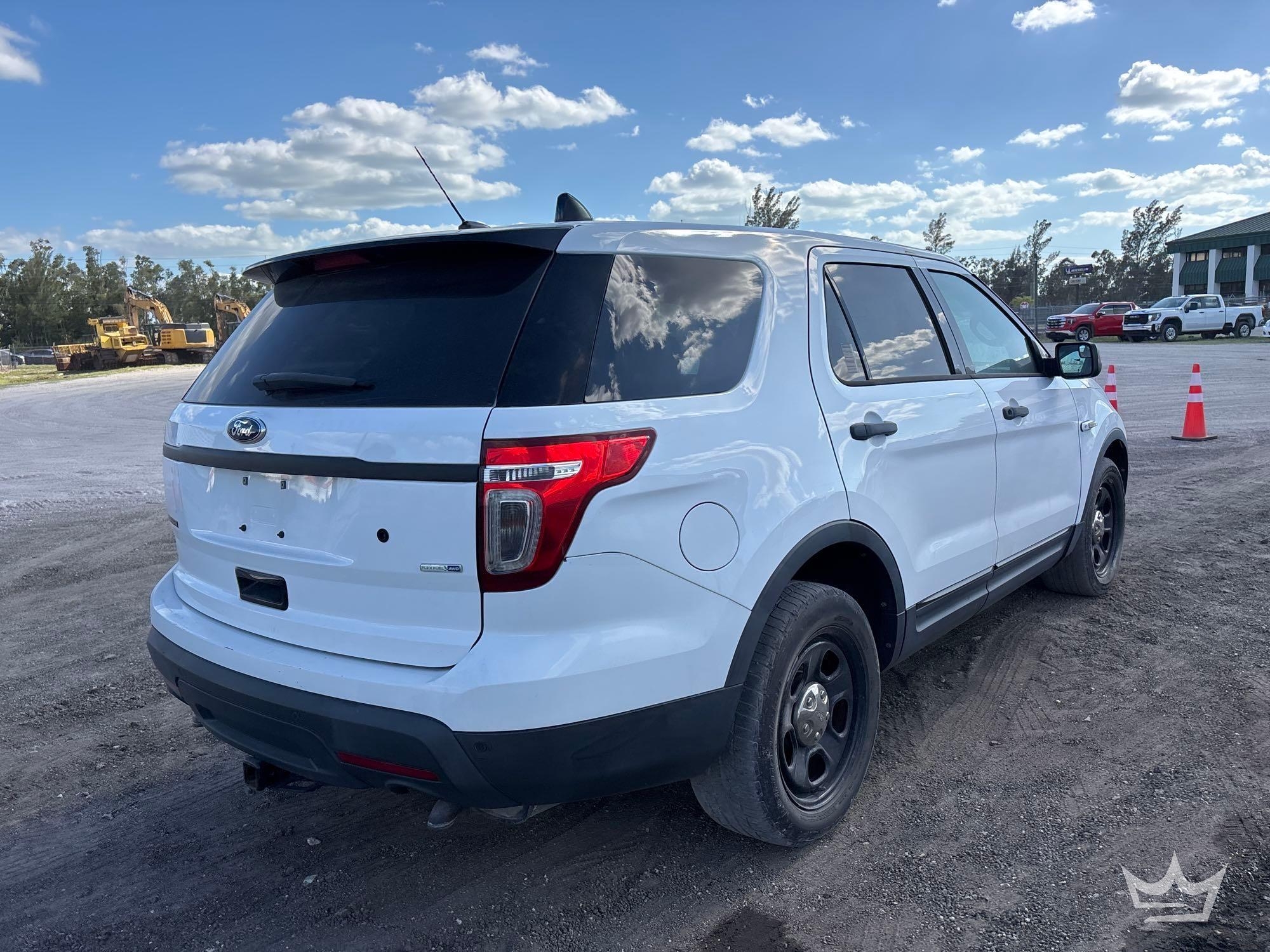 2015 Ford Explorer AWD SUV (A64557)