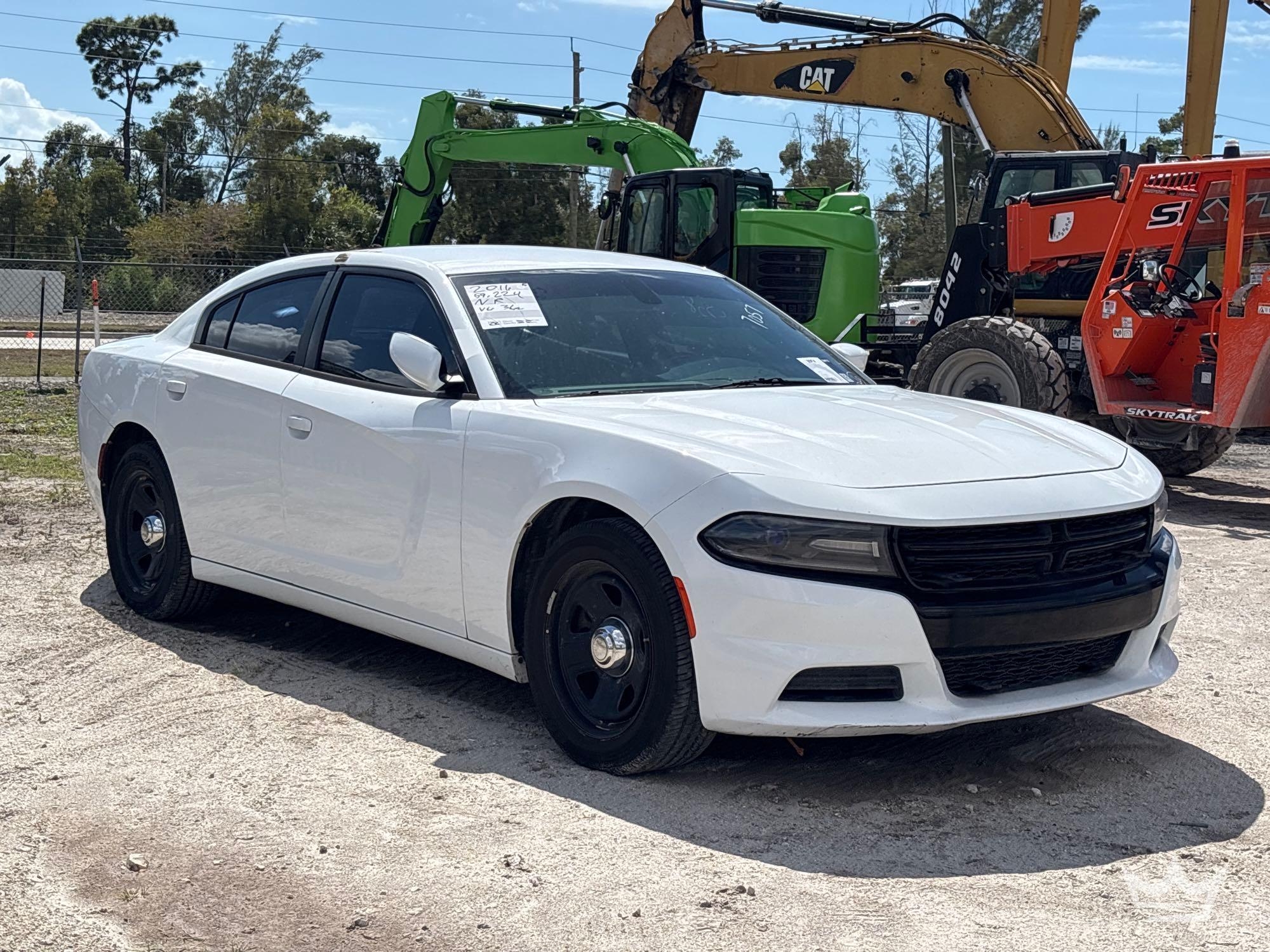 2016 Dodge Charger Sedan (A61574)