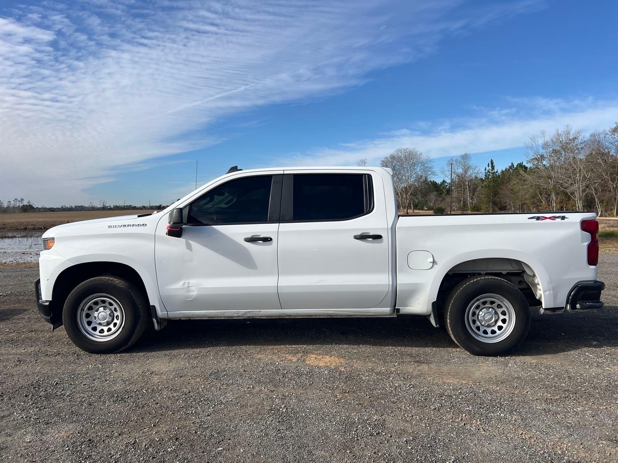 2019 CHEVROLET SILVERADO 1500 CREW CAB TRUCK (A59823)