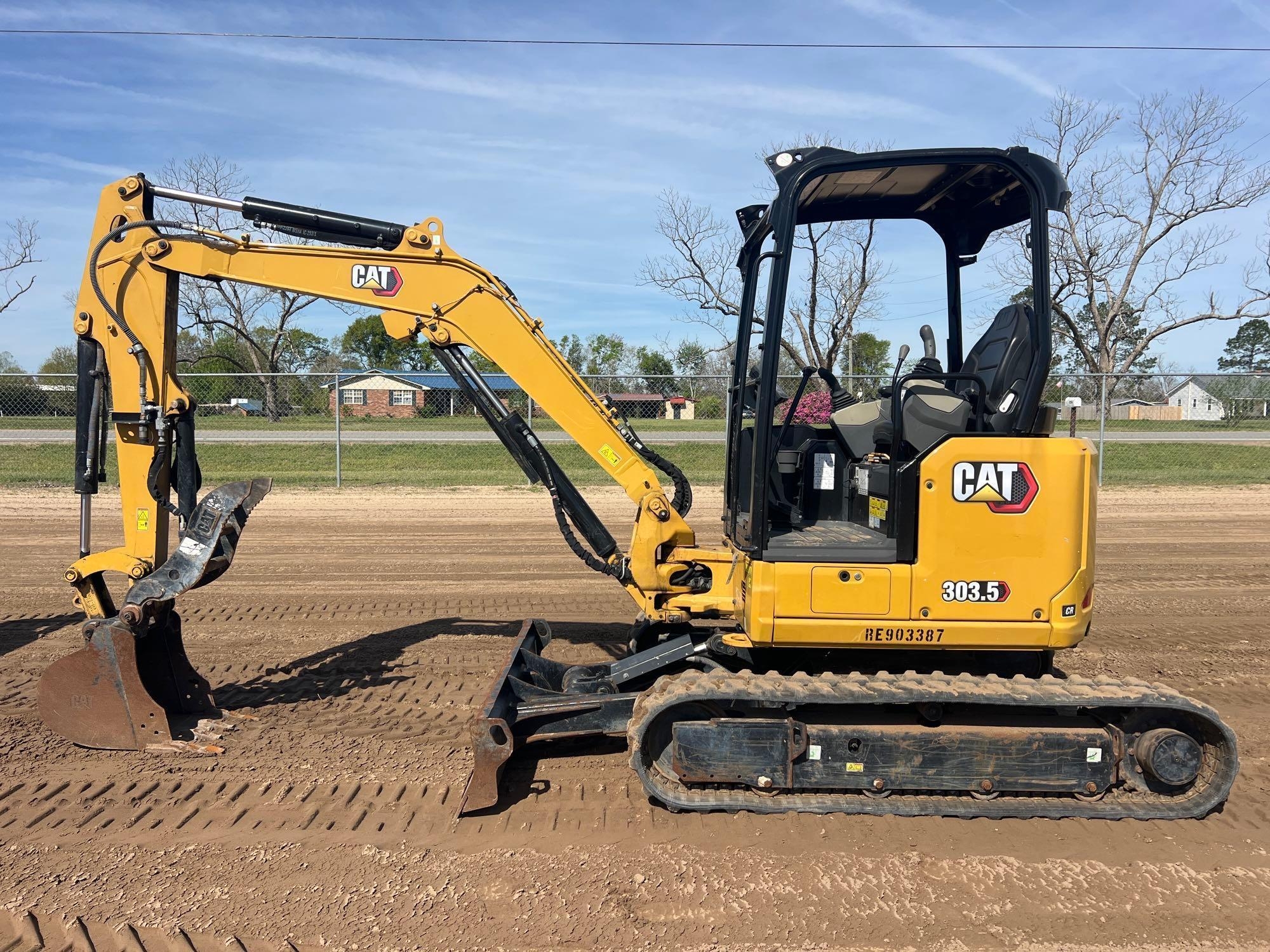 2023 CATERPILLAR 303.5CR EXCAVATOR (A65053)