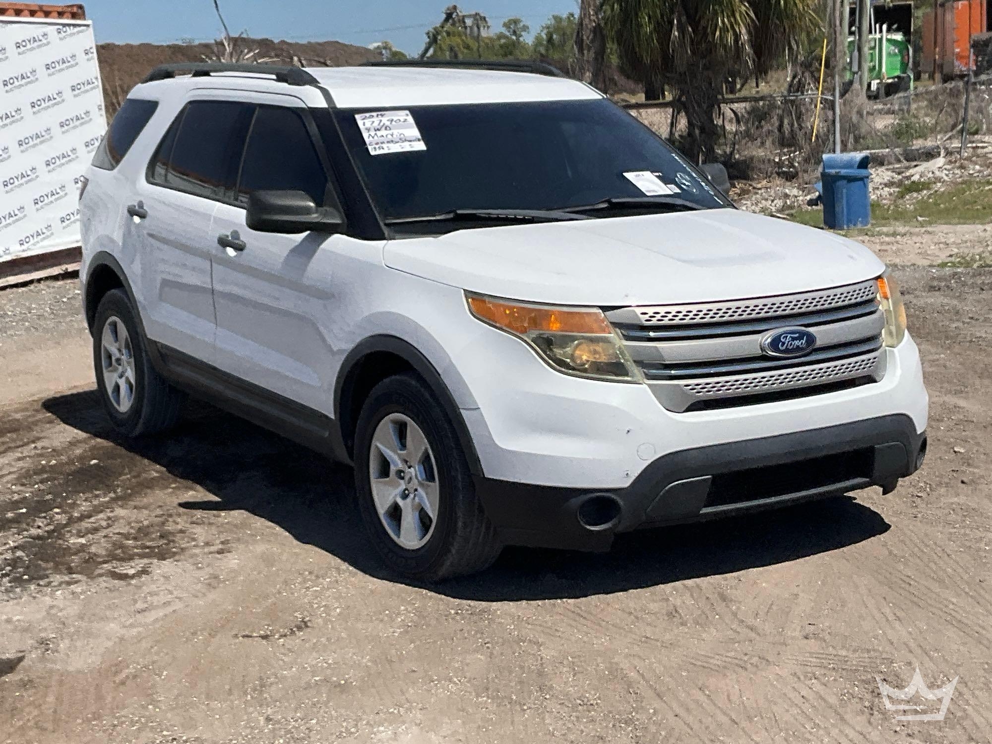 2014 Ford Explorer AWD SUV (A64557)
