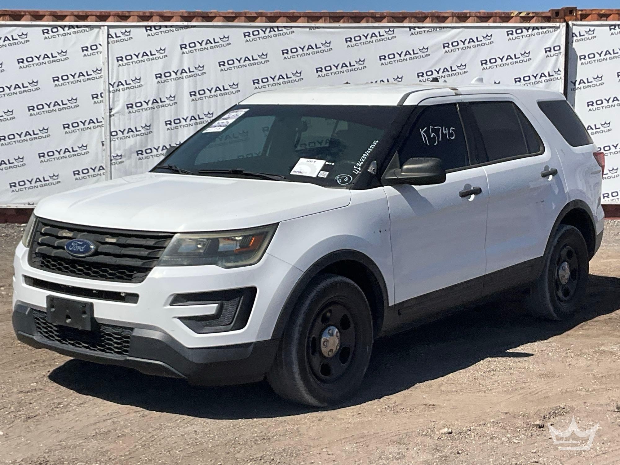 2016 Ford Explorer AWD SUV (A64557)