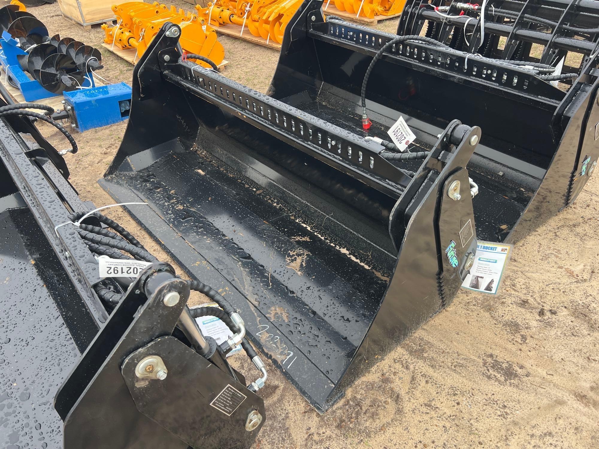 UNUSED FUTURE KH72 - 72" HYD 4N1 BUCKET (A54757)