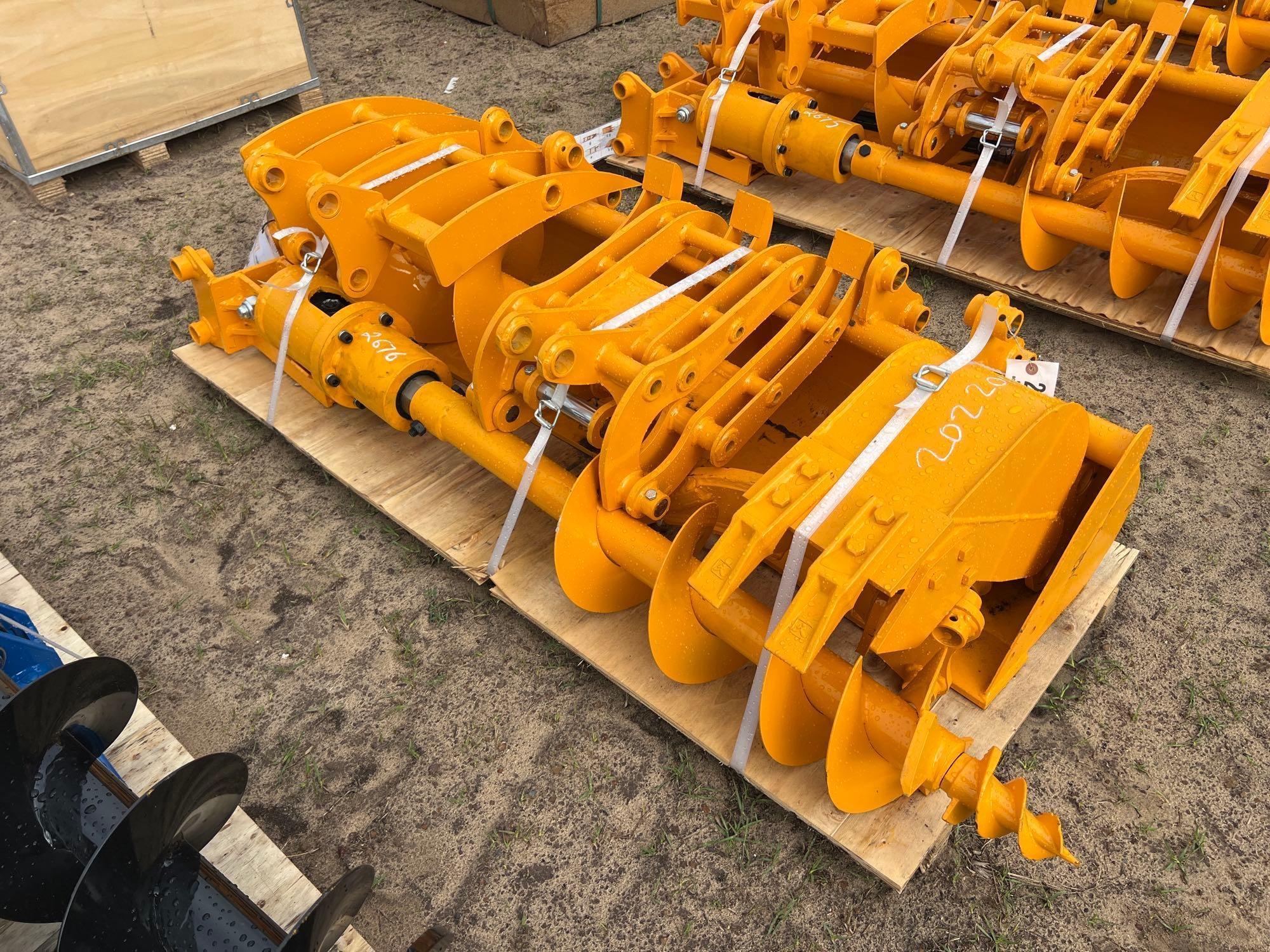 UNUSED FUTURE EXCAVATOR ATTACHMENT SET (A54757)