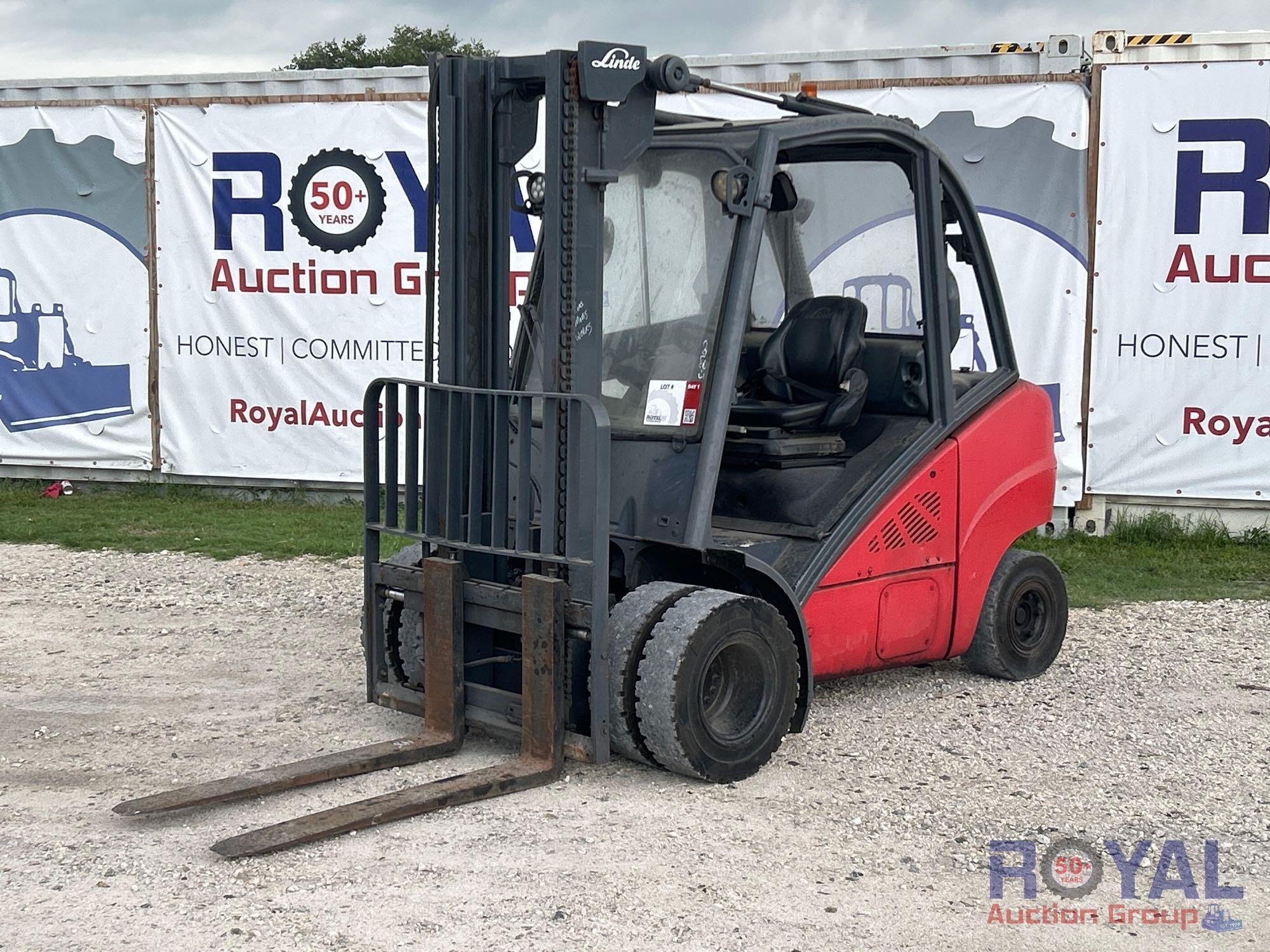 2015 Linde Diesel Forklift (A49346)