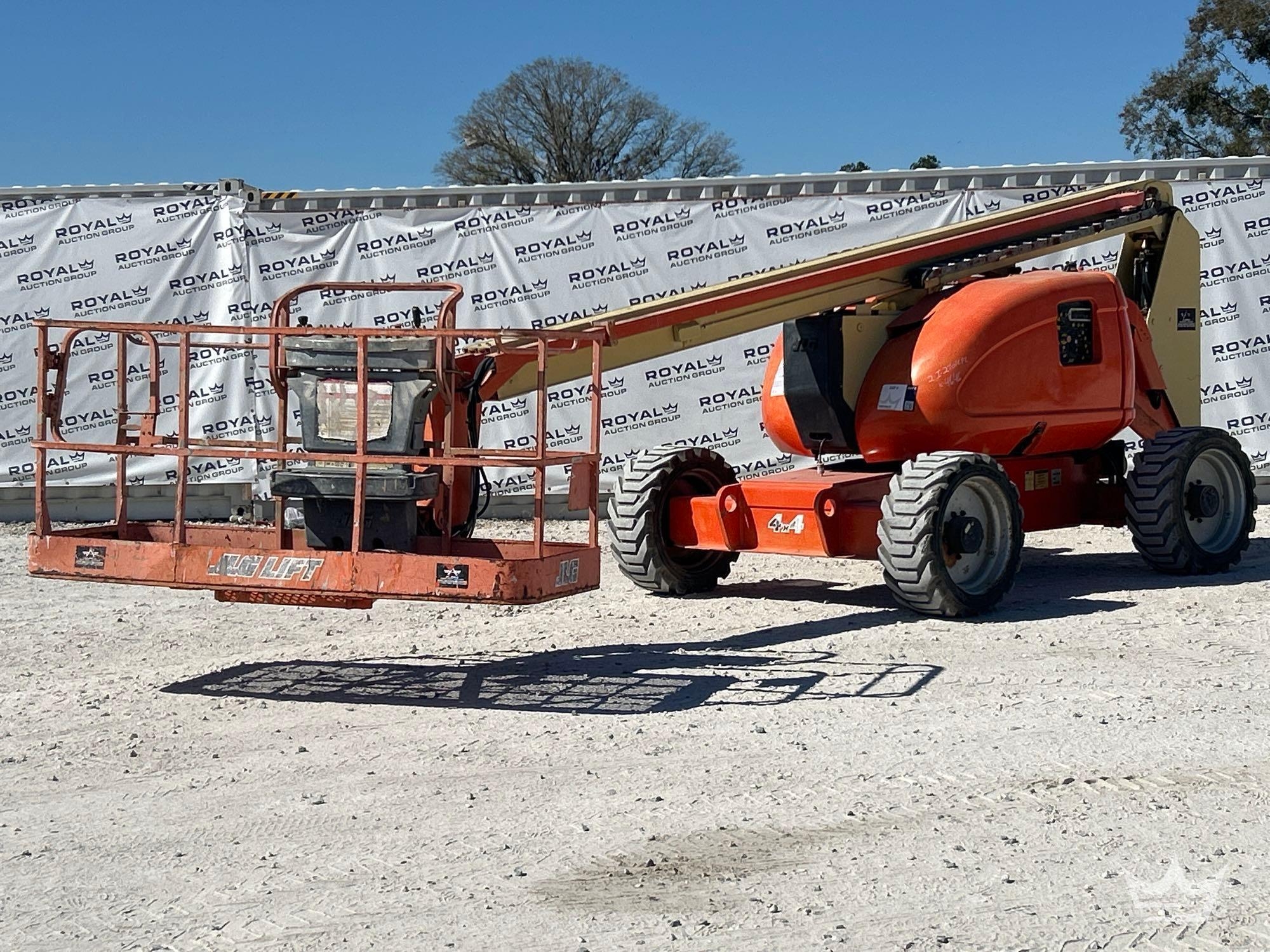 2007 JLG 600HJ 60ft 4x4 Articulating Boom Lift (A64553)