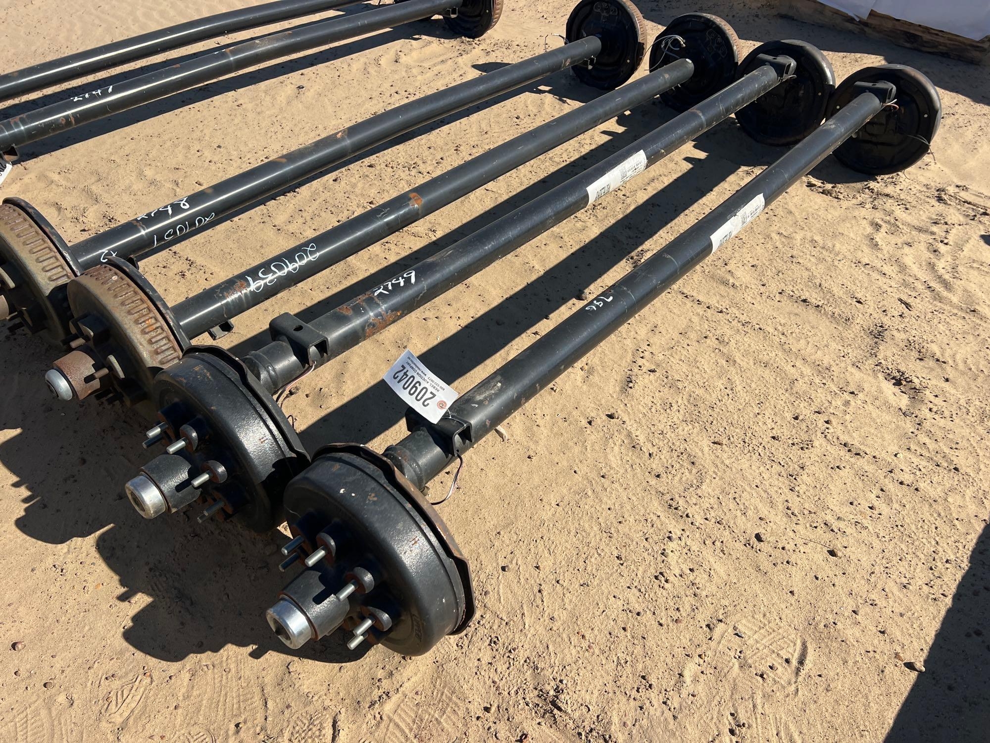 (2) NOS-8 LUG- 7000Ib 74SC-93 HUB FACE DROP AXLES (A60432)