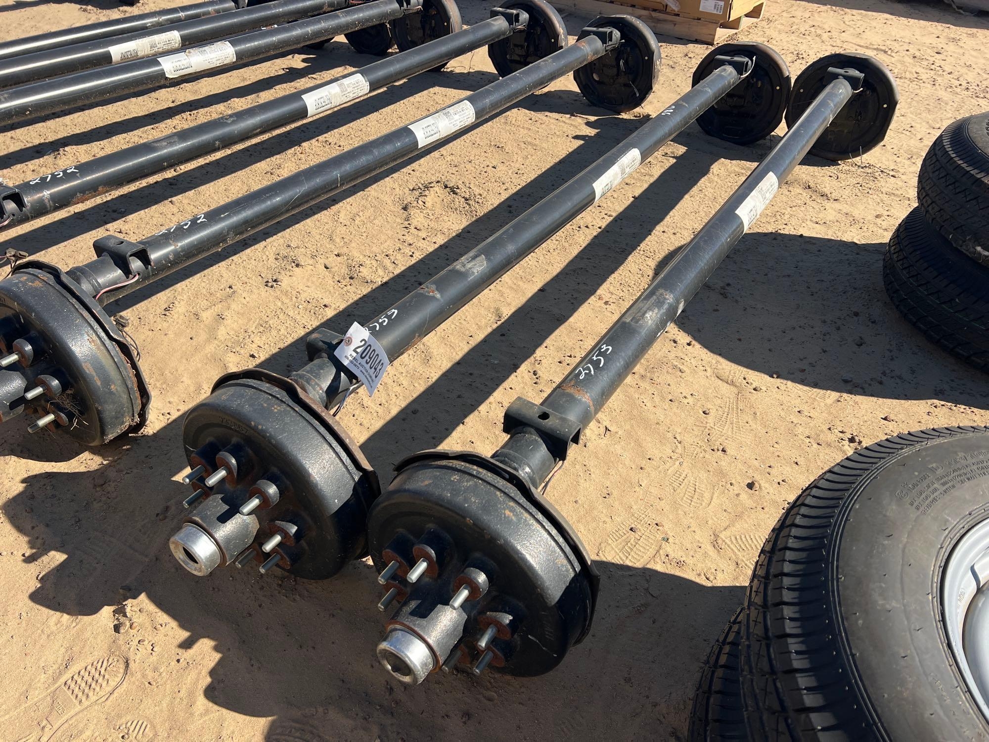 (2) NOS-8 LUG- 7000Ib 74SC-93 HUB FACE DROP AXLES (A60432)