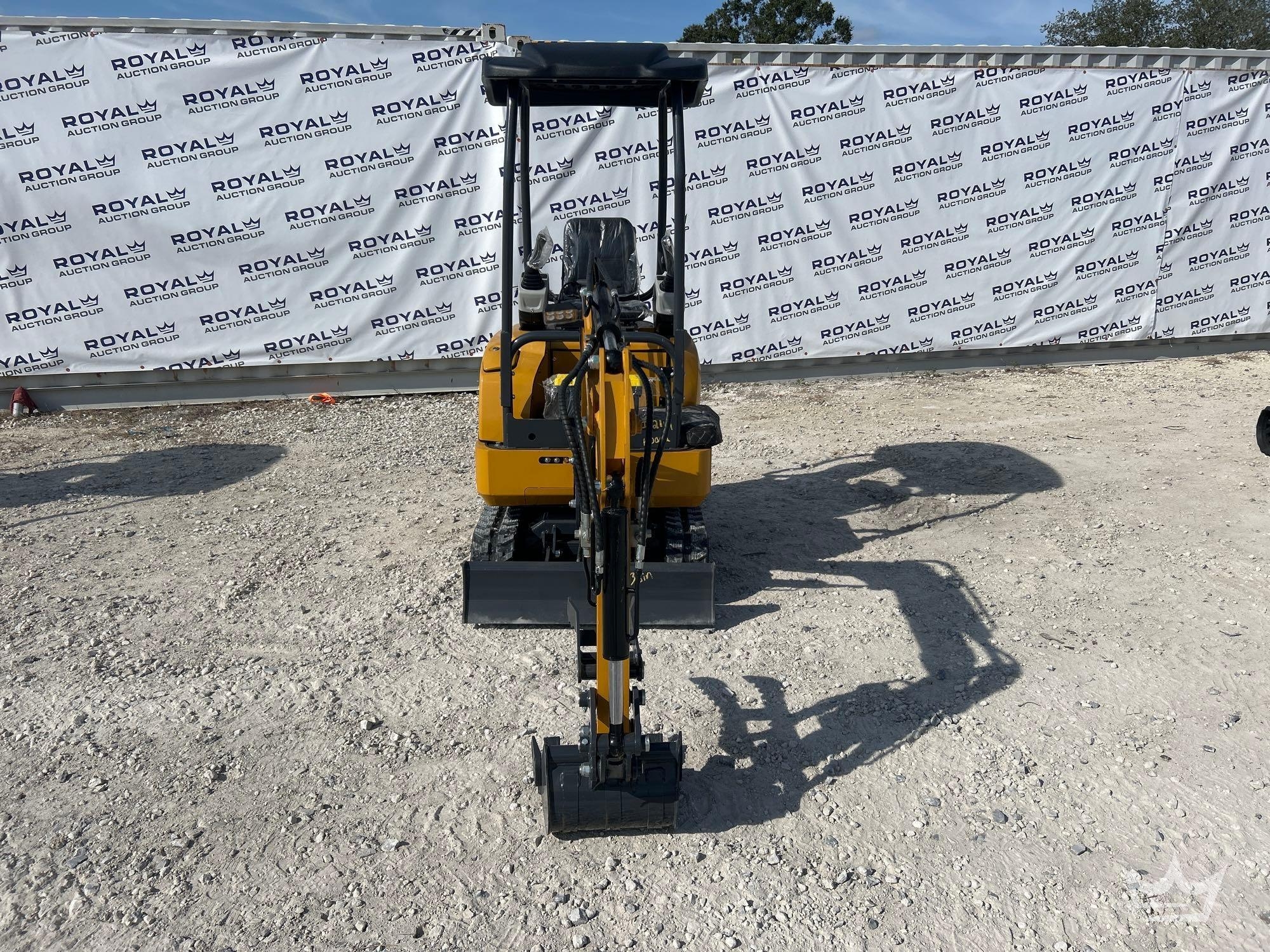 2025 CFG Industrial QK18R Mini Excavator (A59228)