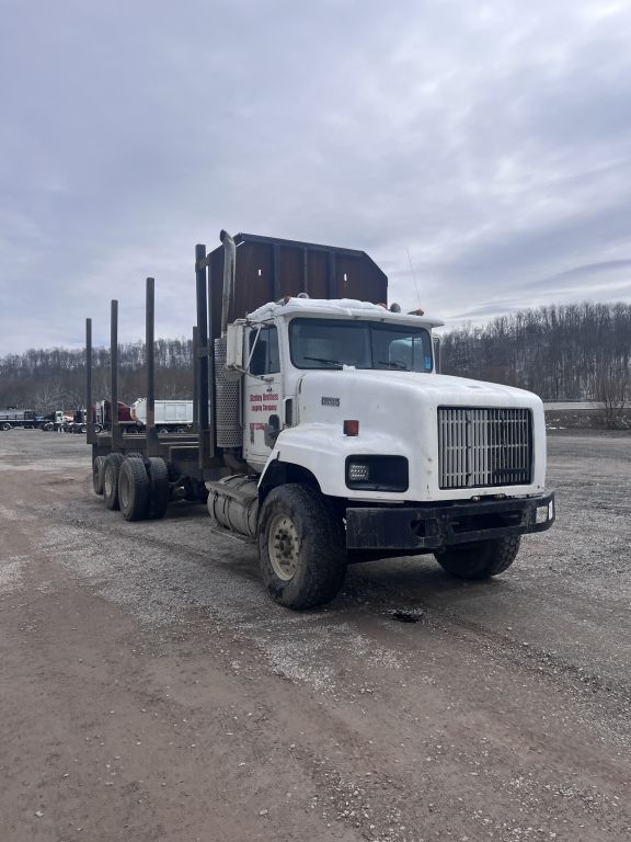 1996 International Paystar 5000 Log Truck (A62679)